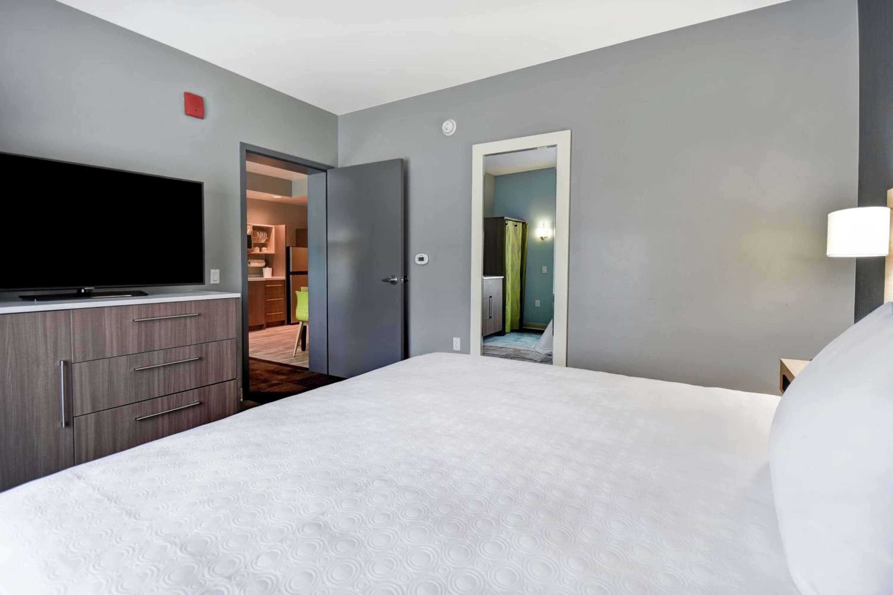 Home2 Suites By Hilton San Francisco Airport North, South San Francisco, photo 2