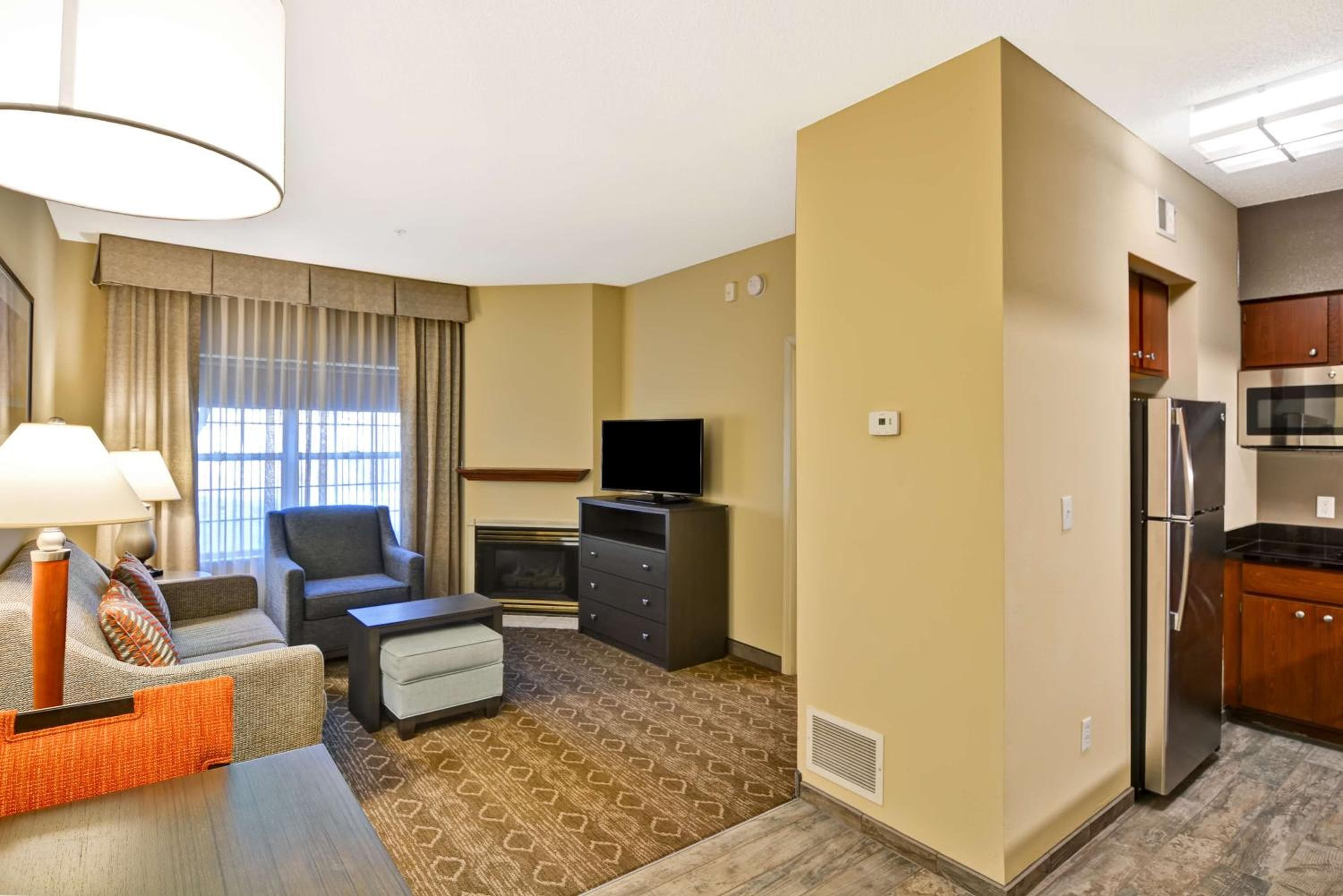 Homewood Suites by Hilton Kansas City/Overland Park, Overland Park, photo 2
