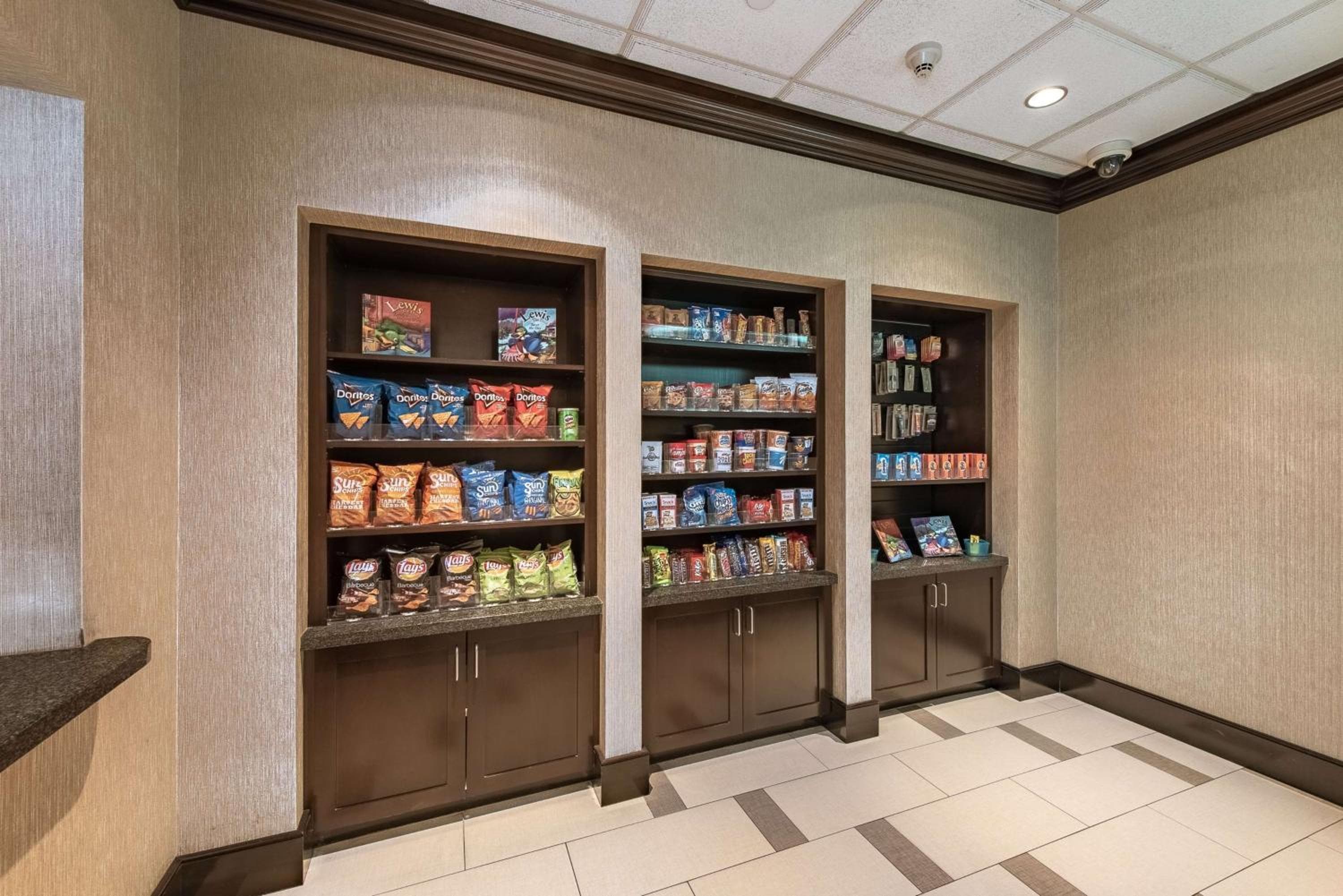 Homewood Suites by Hilton Oxnard/Camarillo, Oxnard, photo 5