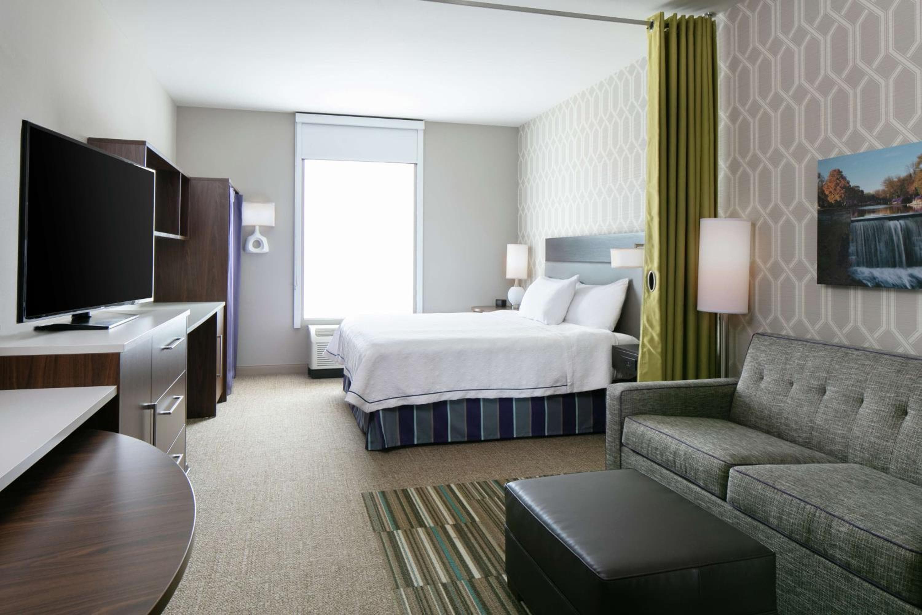 Home2 Suites By Hilton Menomonee Falls Milwaukee, photo 4