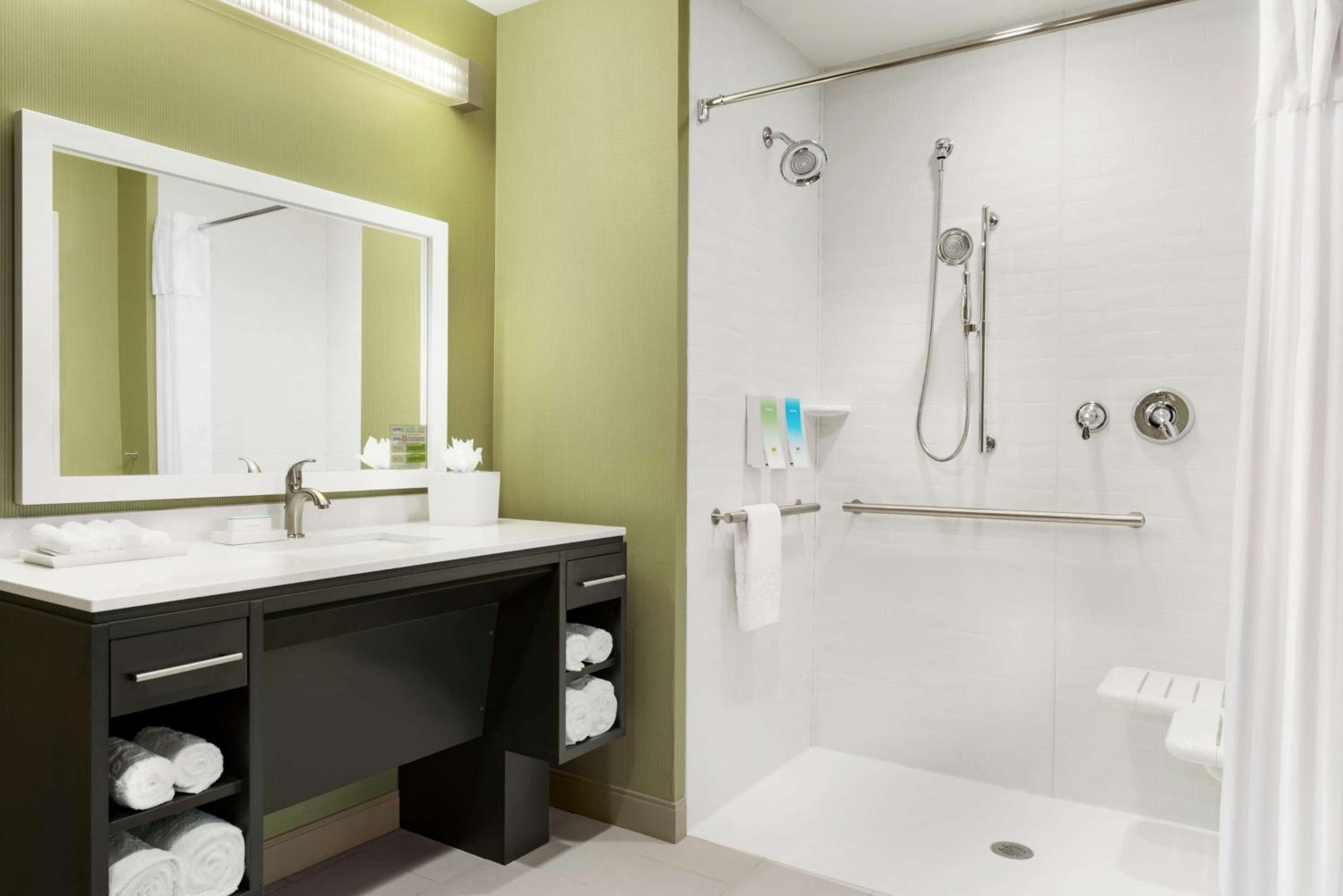 Home2 Suites By Hilton Menomonee Falls Milwaukee, photo 5