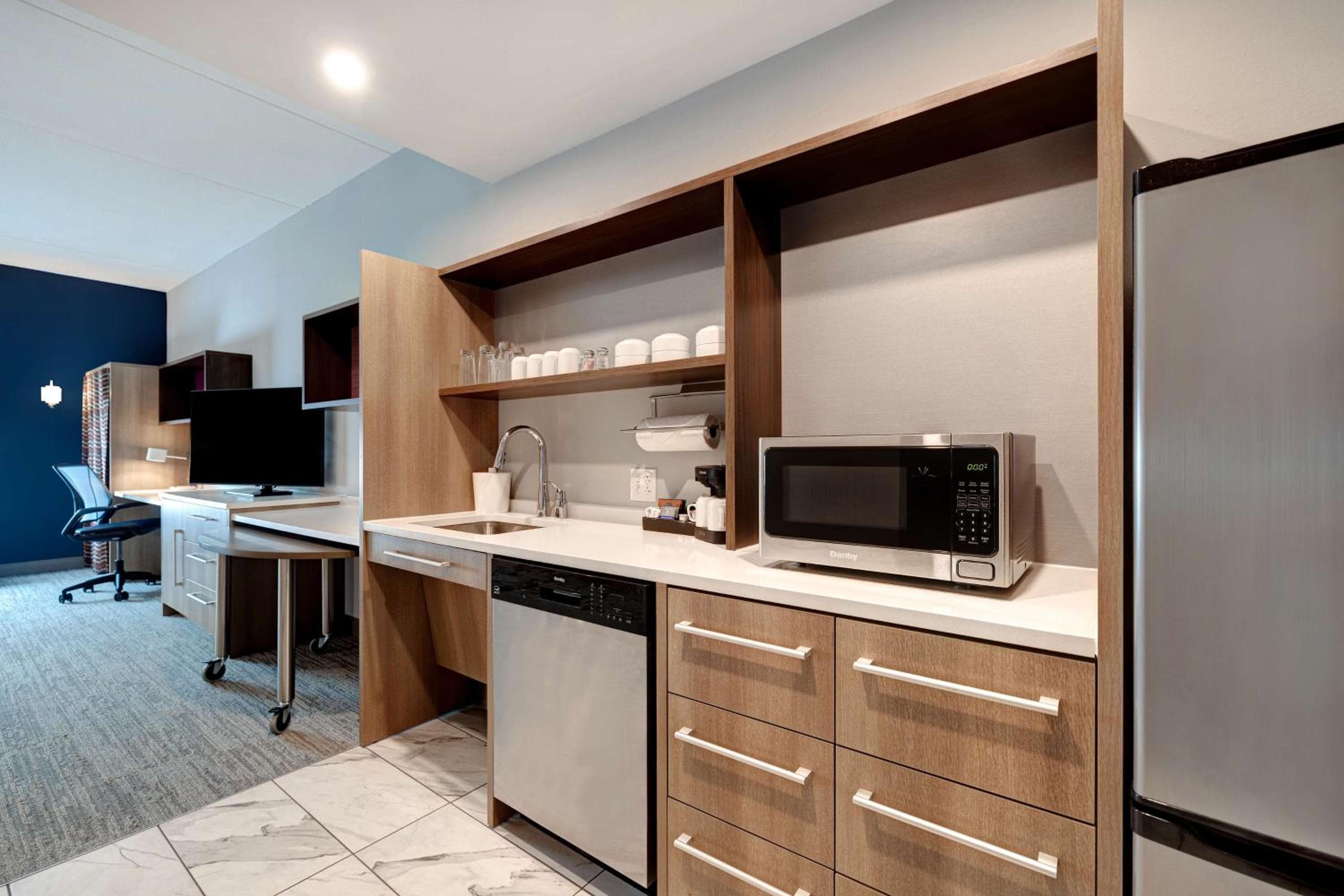 Home2 Suites By Hilton Nashville Downtown-Metrocenter, Nashville, photo 2