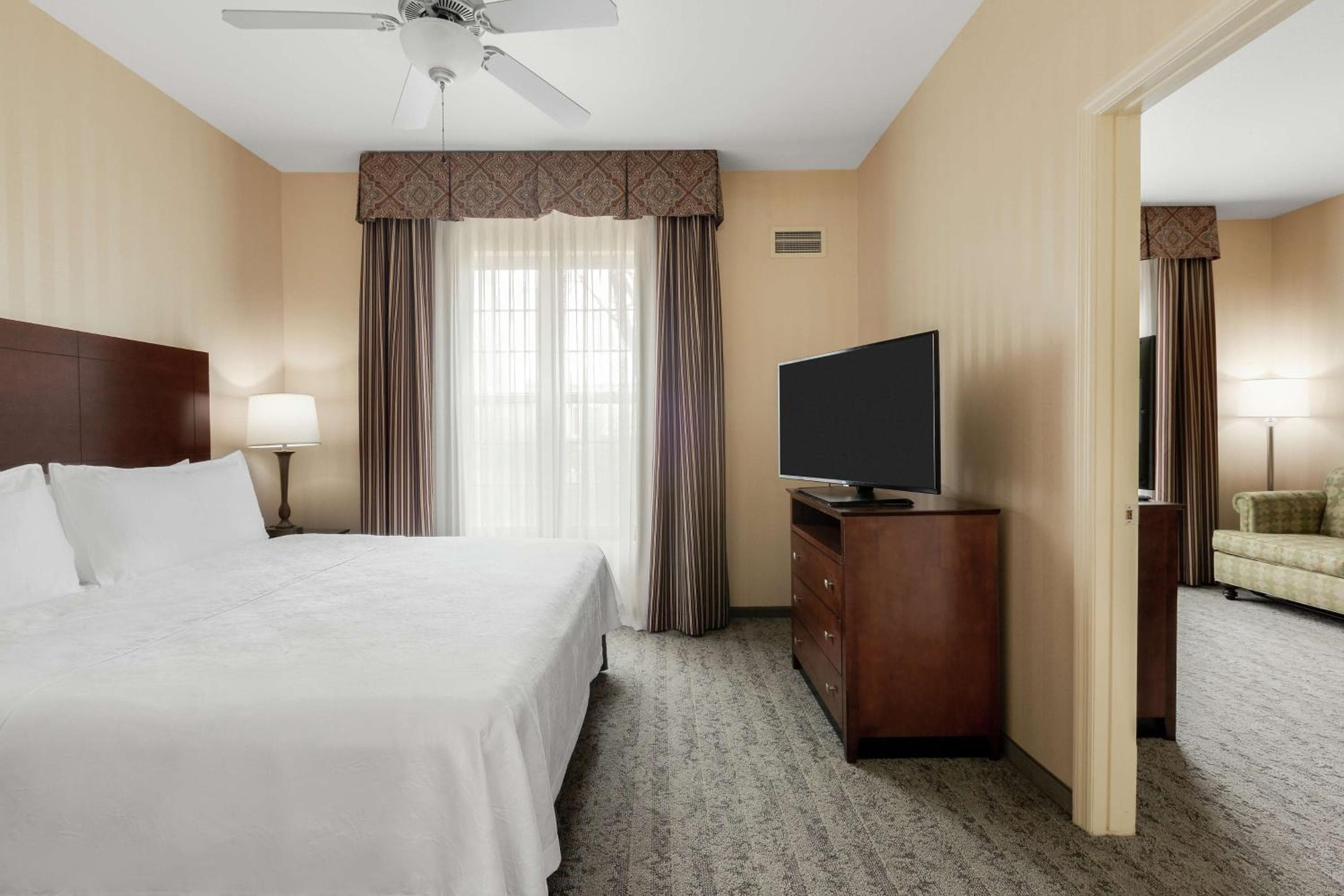 Homewood Suites by Hilton Sacramento Airport-Natomas, Sacramento, photo 2