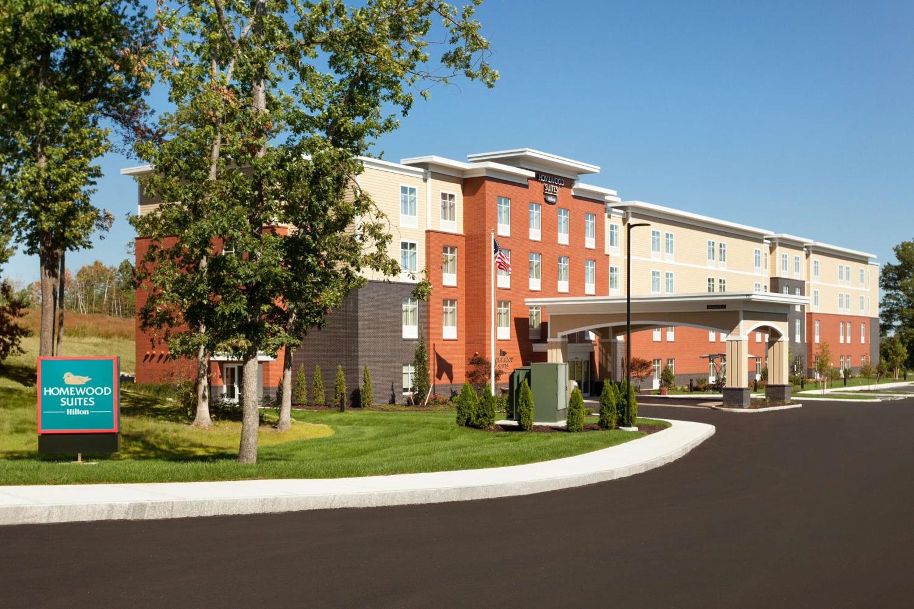 Homewood Suites by Hilton Gateway Hills Nashua, Nashua