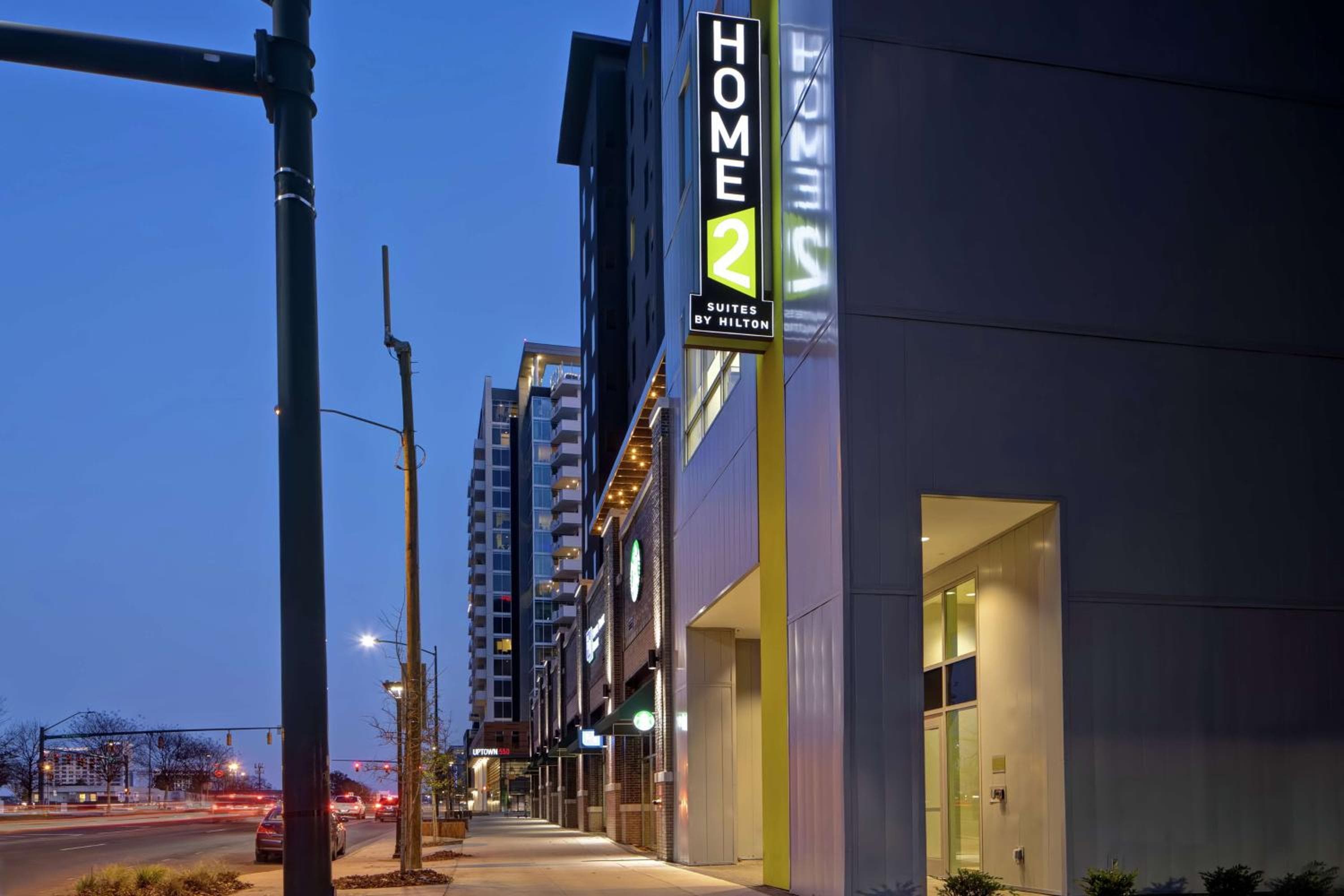 Home2 Suites By Hilton Charlotte Uptown, Charlotte, photo 3