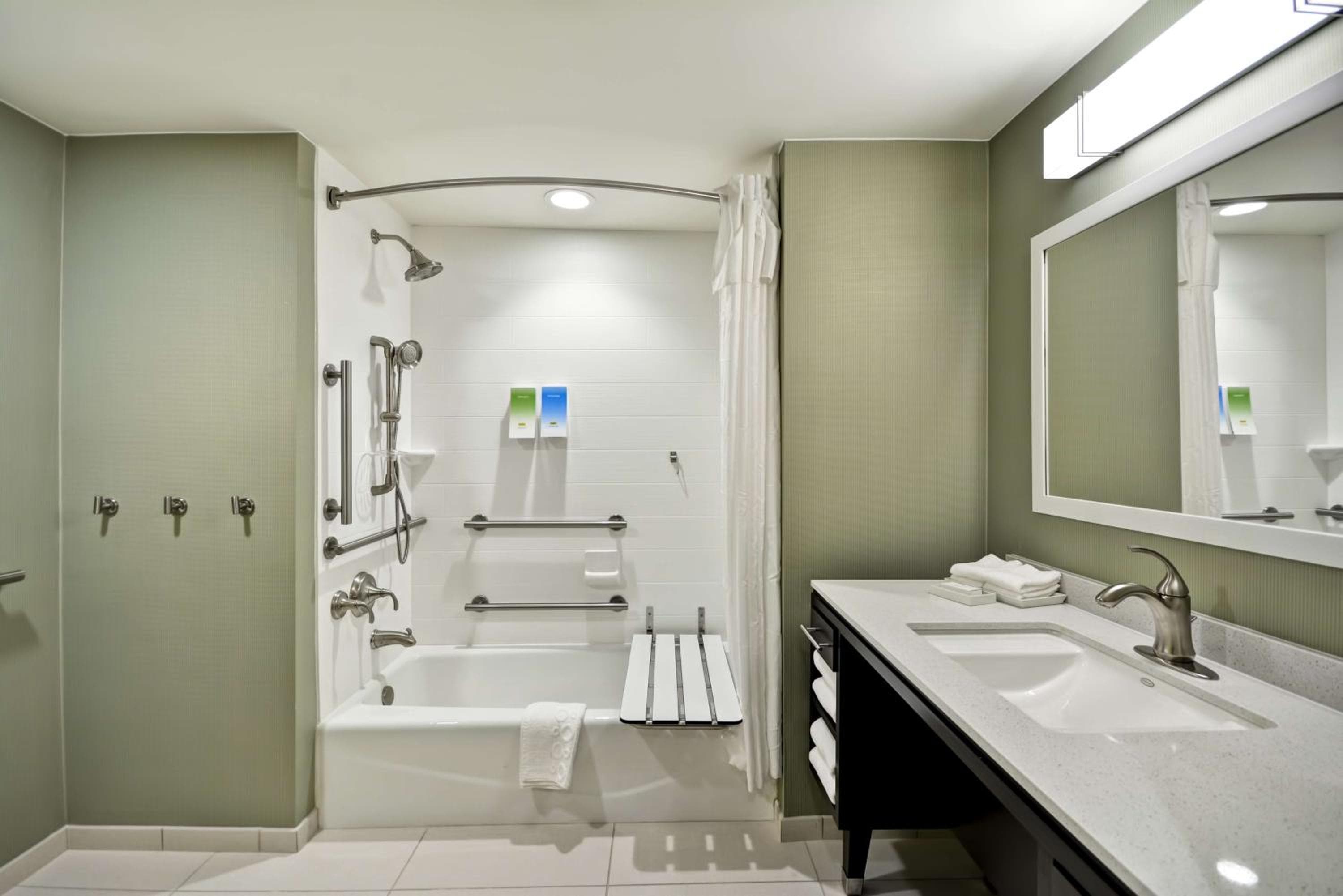 Home2 Suites By Hilton Maumee Toledo, Maumee, photo 2
