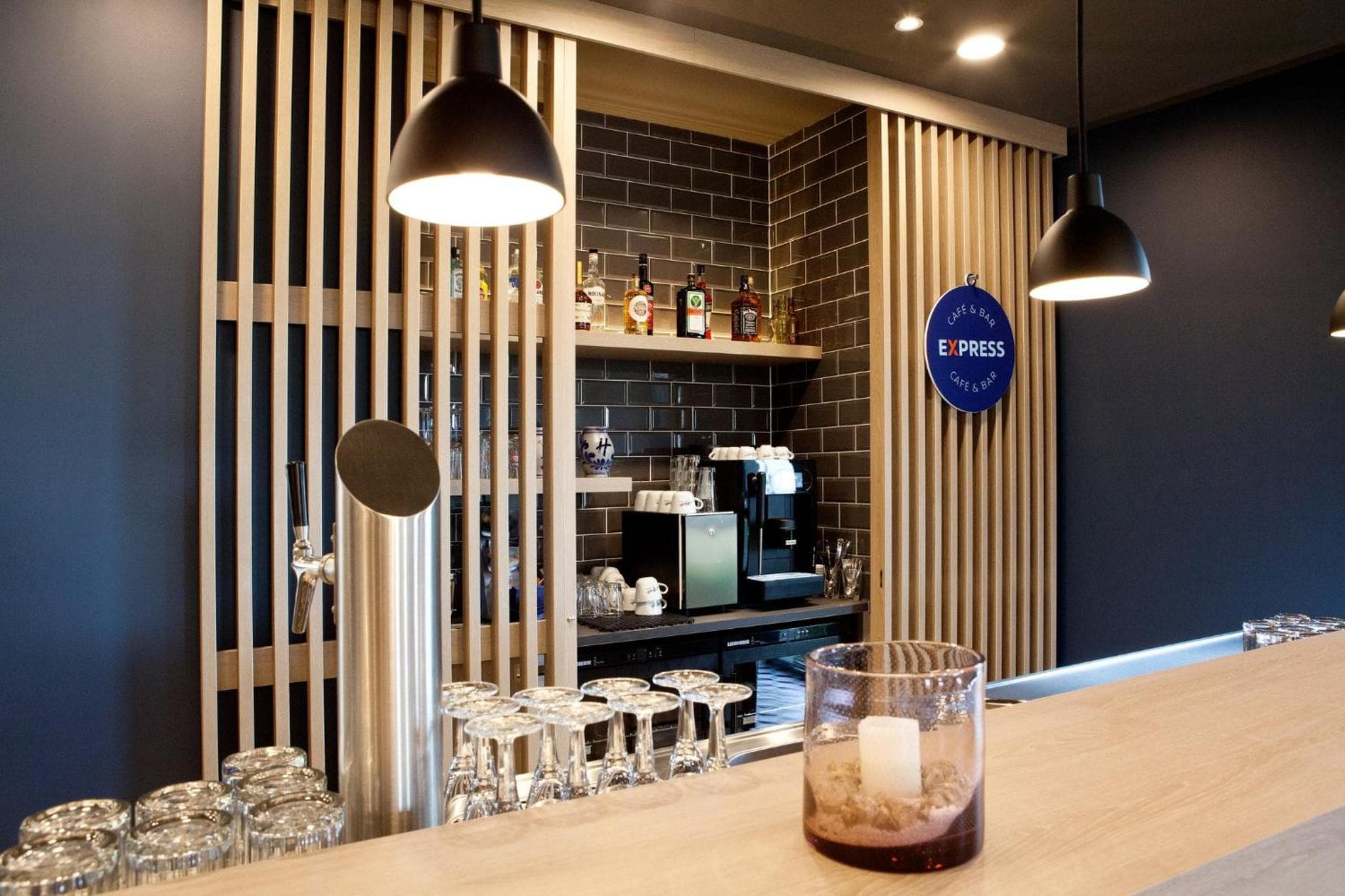 Holiday Inn Express & Suites - Basel - Allschwil by IHG, Basel, photo 3