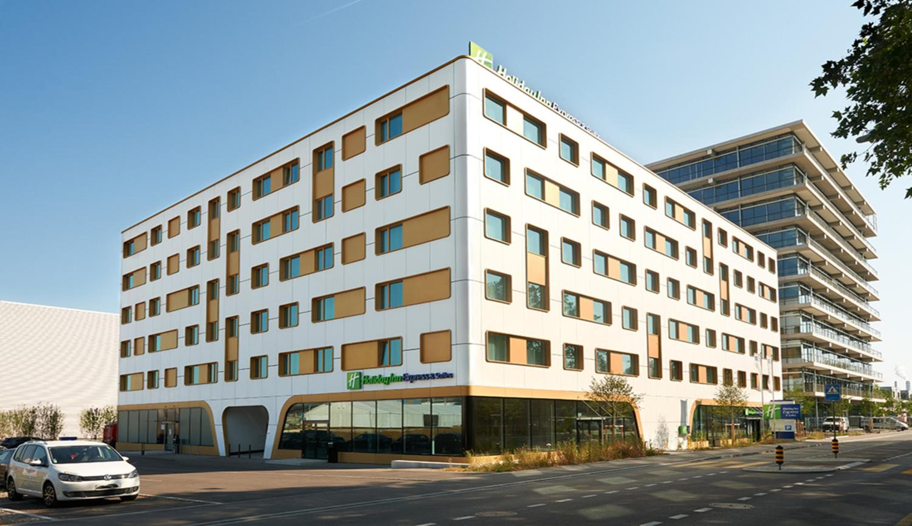 Holiday Inn Express & Suites - Basel - Allschwil by IHG, Basel