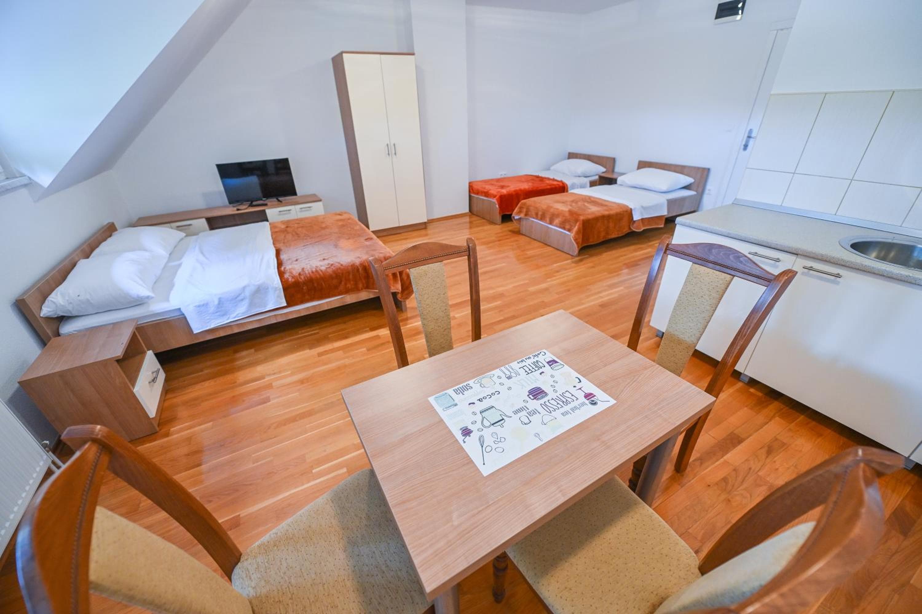 Hotel SLJIVNO, Banja Luka, photo 4