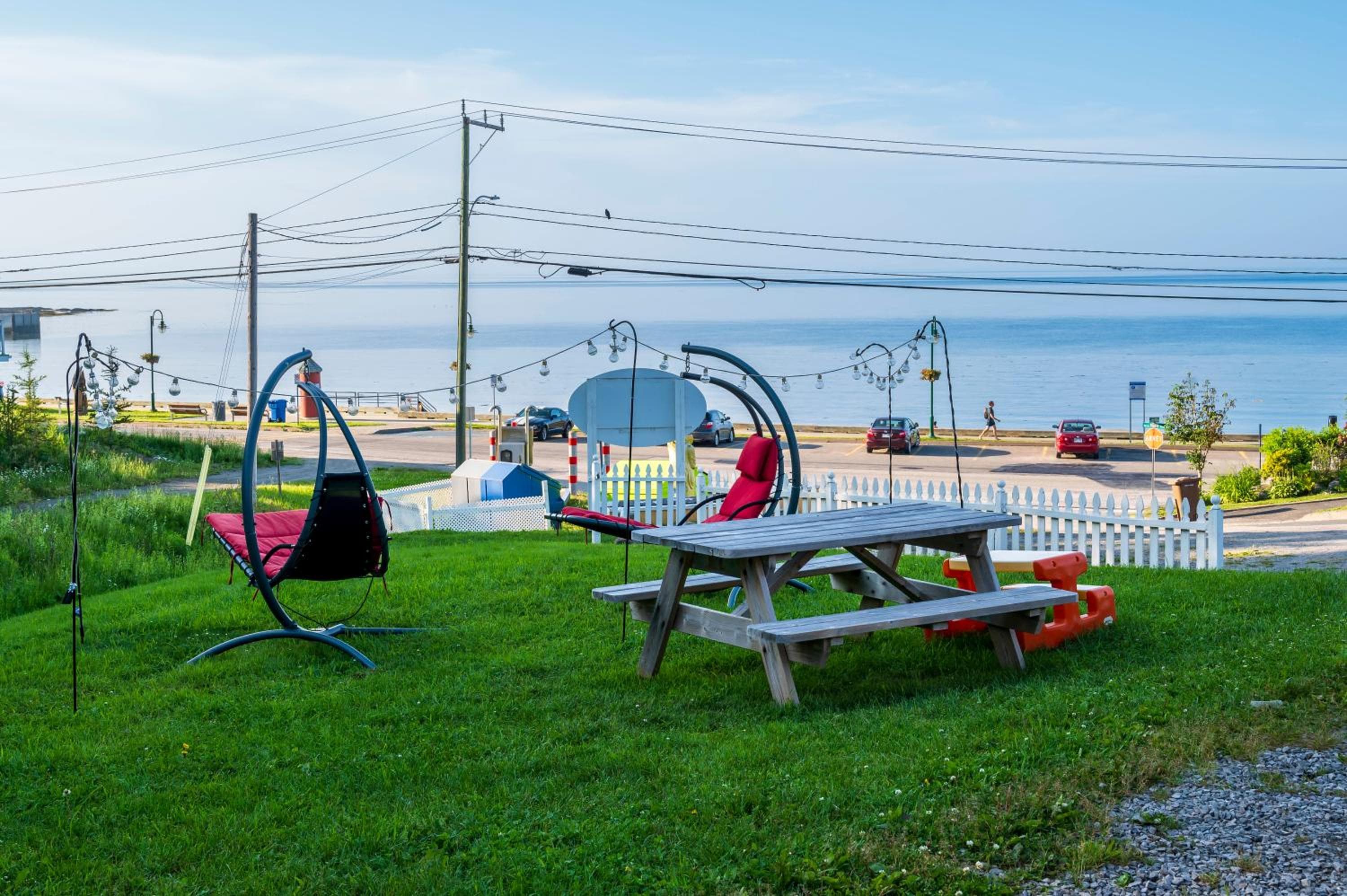 Navigateur Ste-Luce, Sainte-Luce-sur-Mer, photo 3