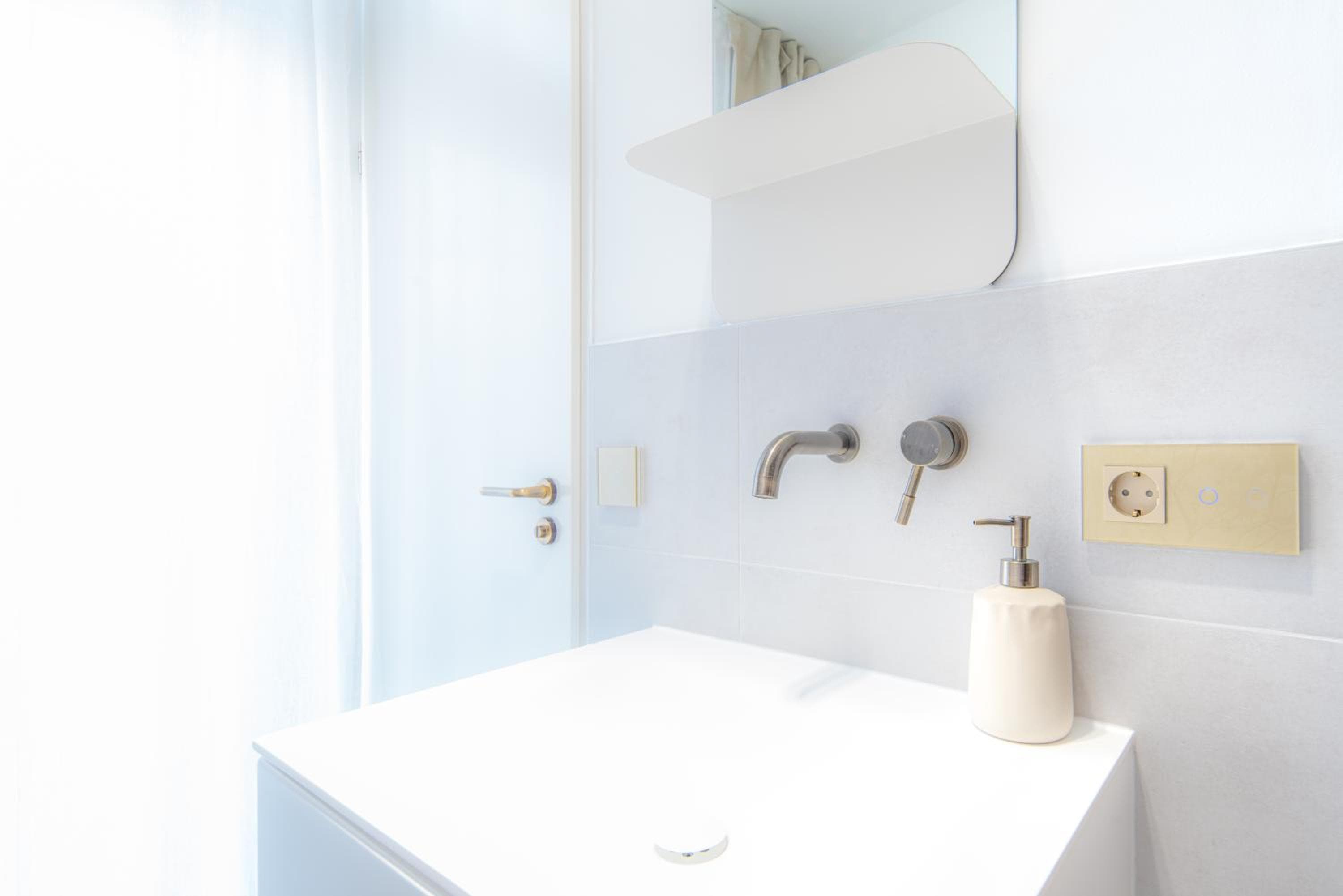 Newly build Art Utopia appartment 10min from Rotterdam Central City app1, Schiedam, photo 2