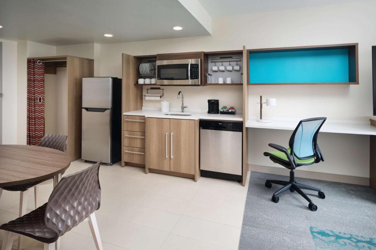 Home2 Suites By Hilton Towson, Towson, photo 4