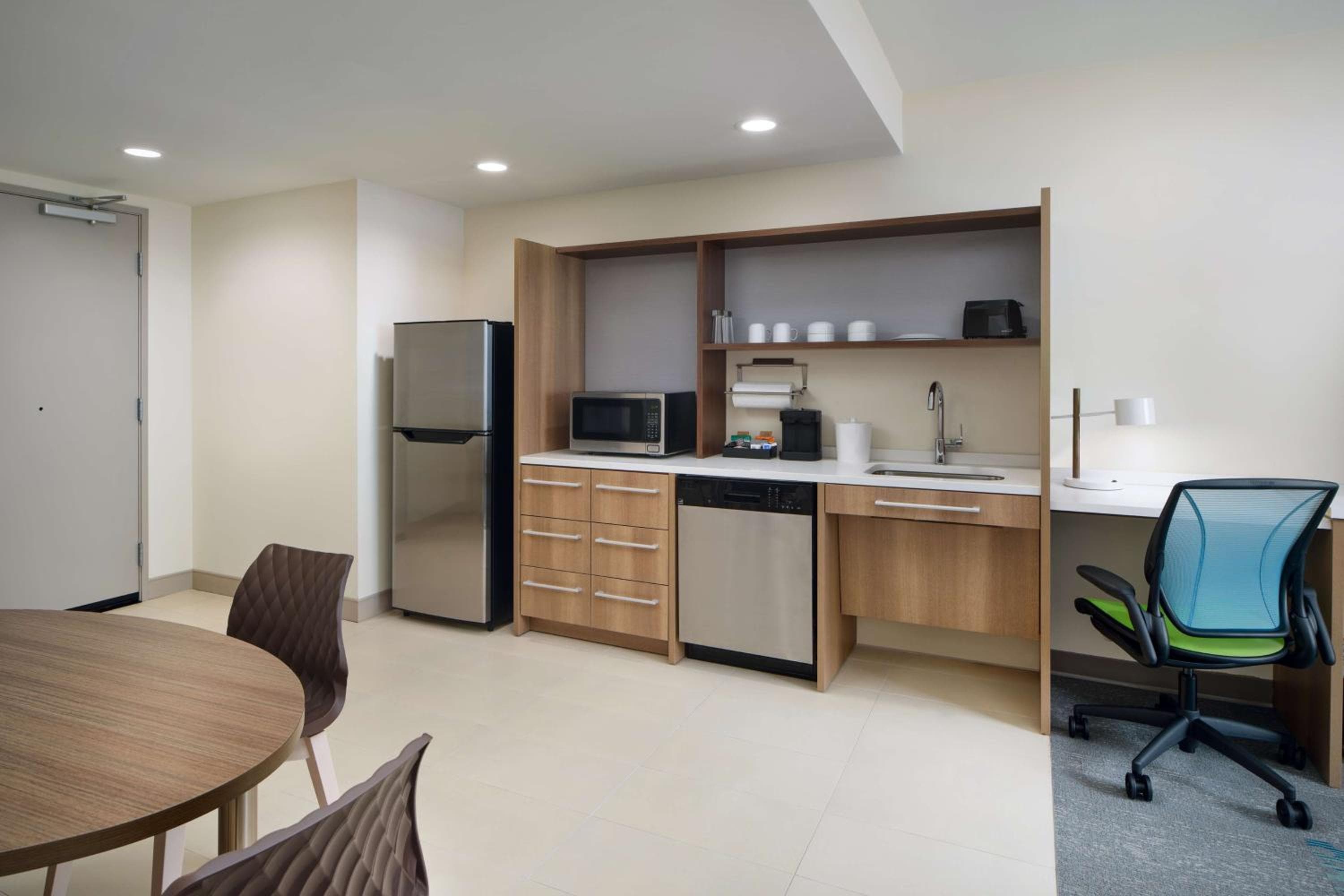 Home2 Suites By Hilton Towson, Towson, photo 6