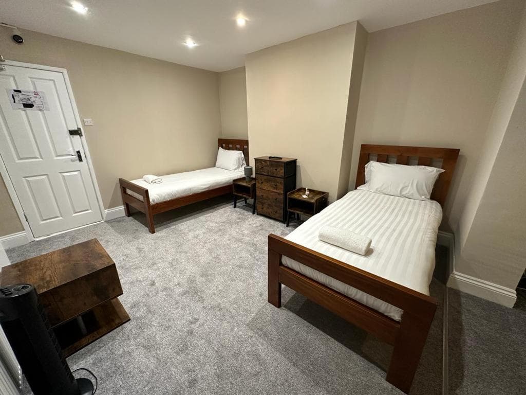 Inn By The Sea, PORTSMOUTH, Parking EV 22kW Available, Portsmouth, photo 2