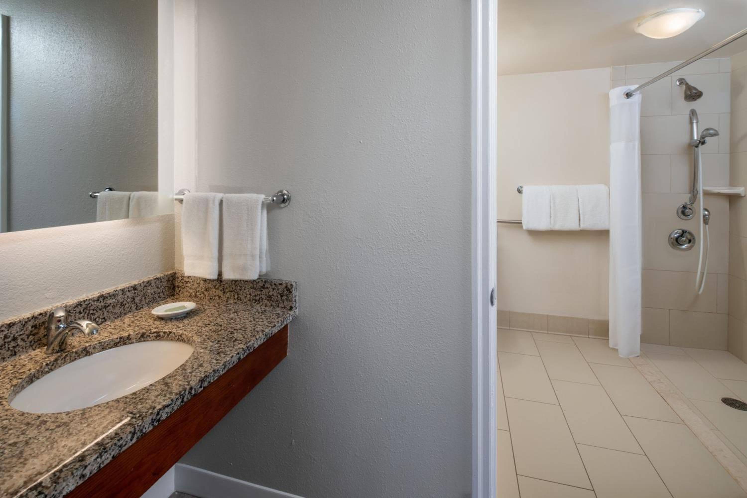 Residence Inn Charleston Riverview, Charleston, photo 2