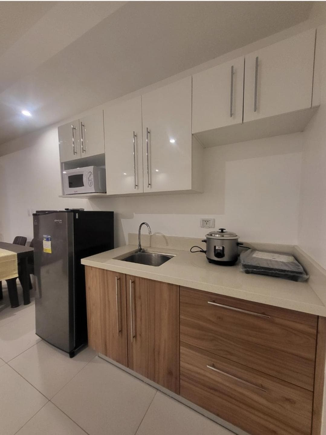 Spacious Minimalist Studio at Matina Enclaves, Davao City, photo 6