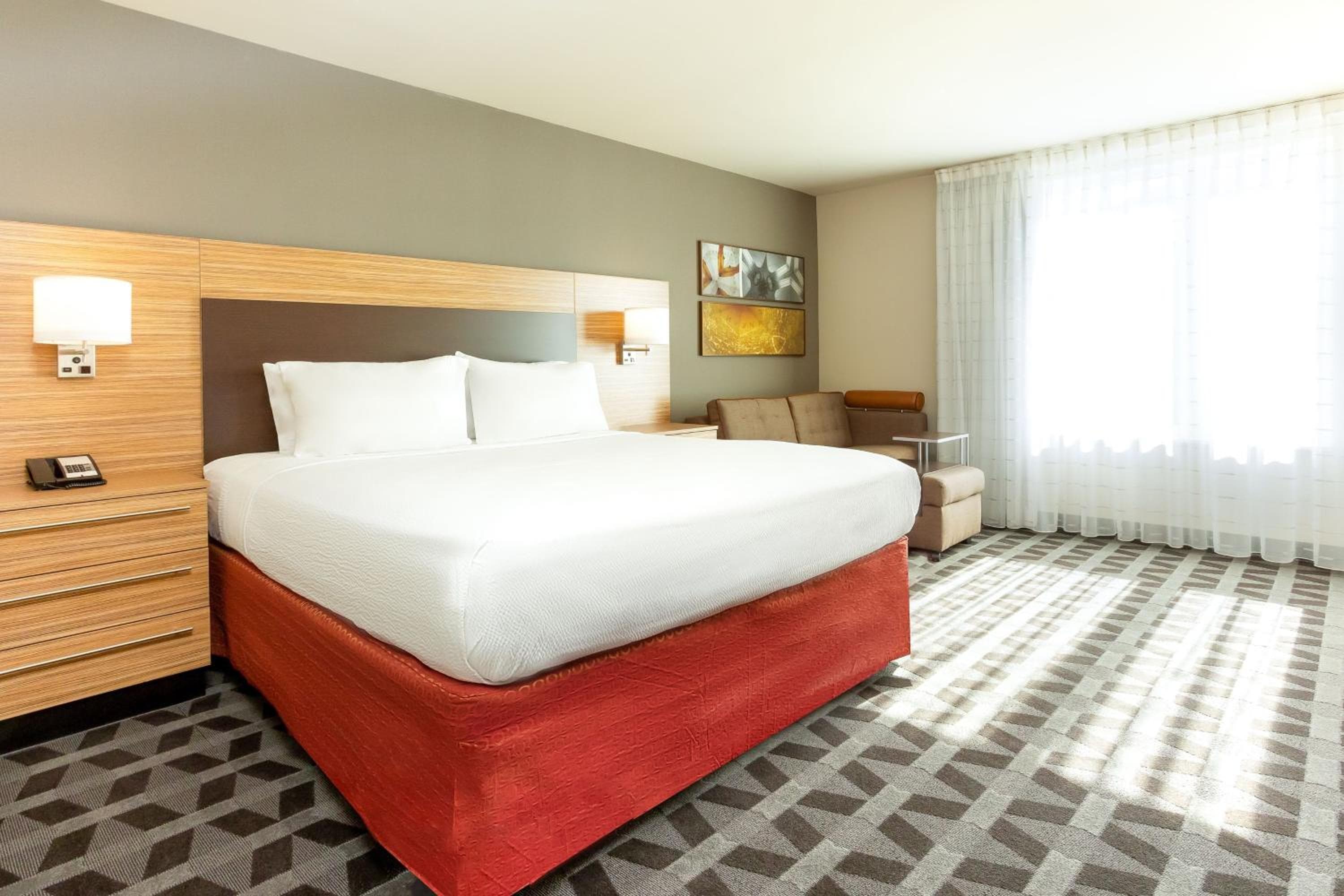 TownePlace Suites By Marriott Las Vegas Stadium District, Las Vegas, photo 2