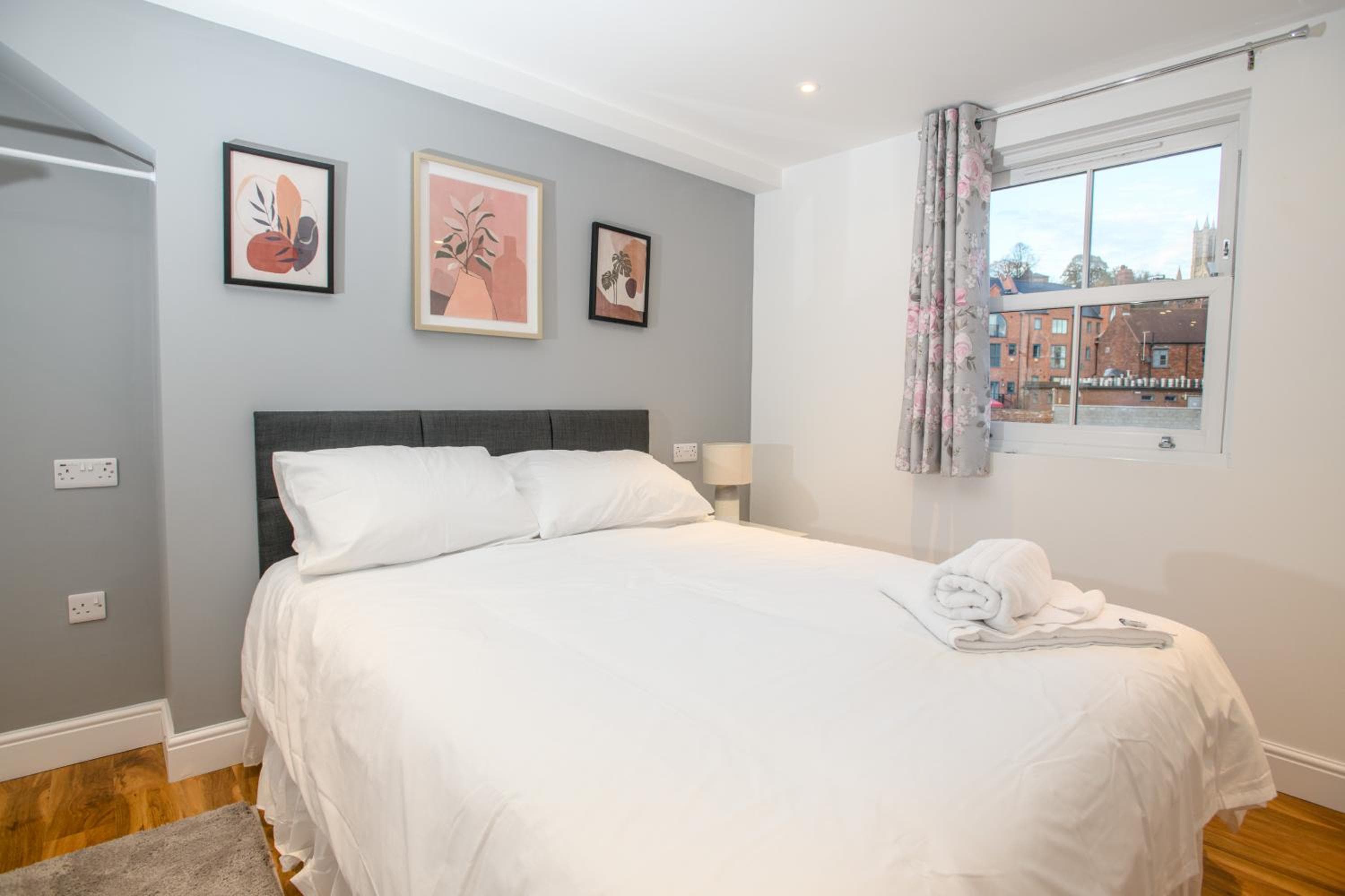 Cathedral View apartments, Lincoln