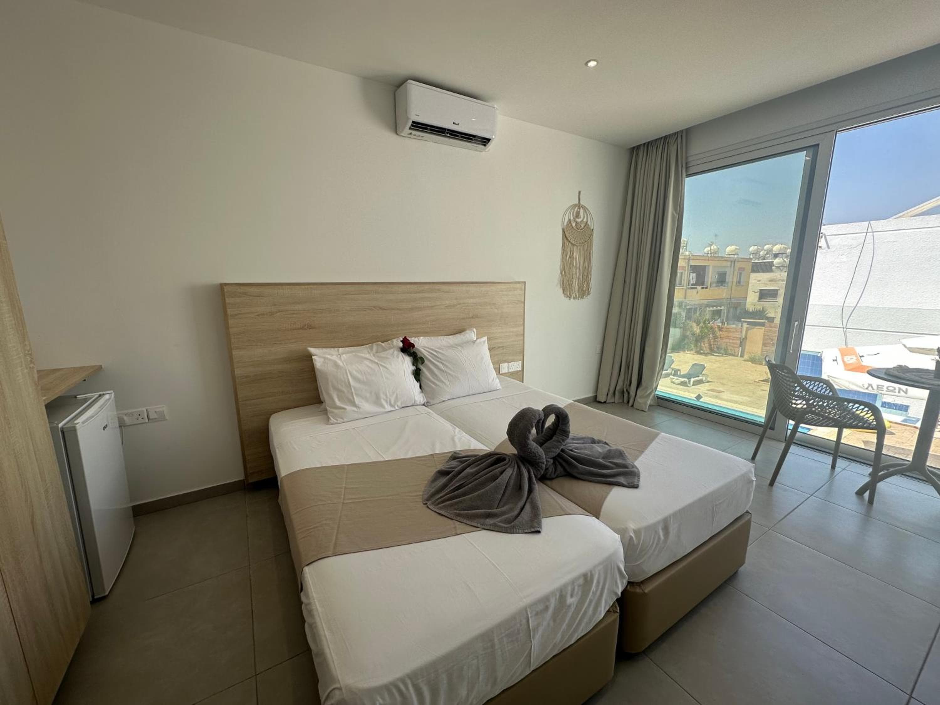 Sun Plaza Suites - Adults Only, Ayia Napa, photo 2
