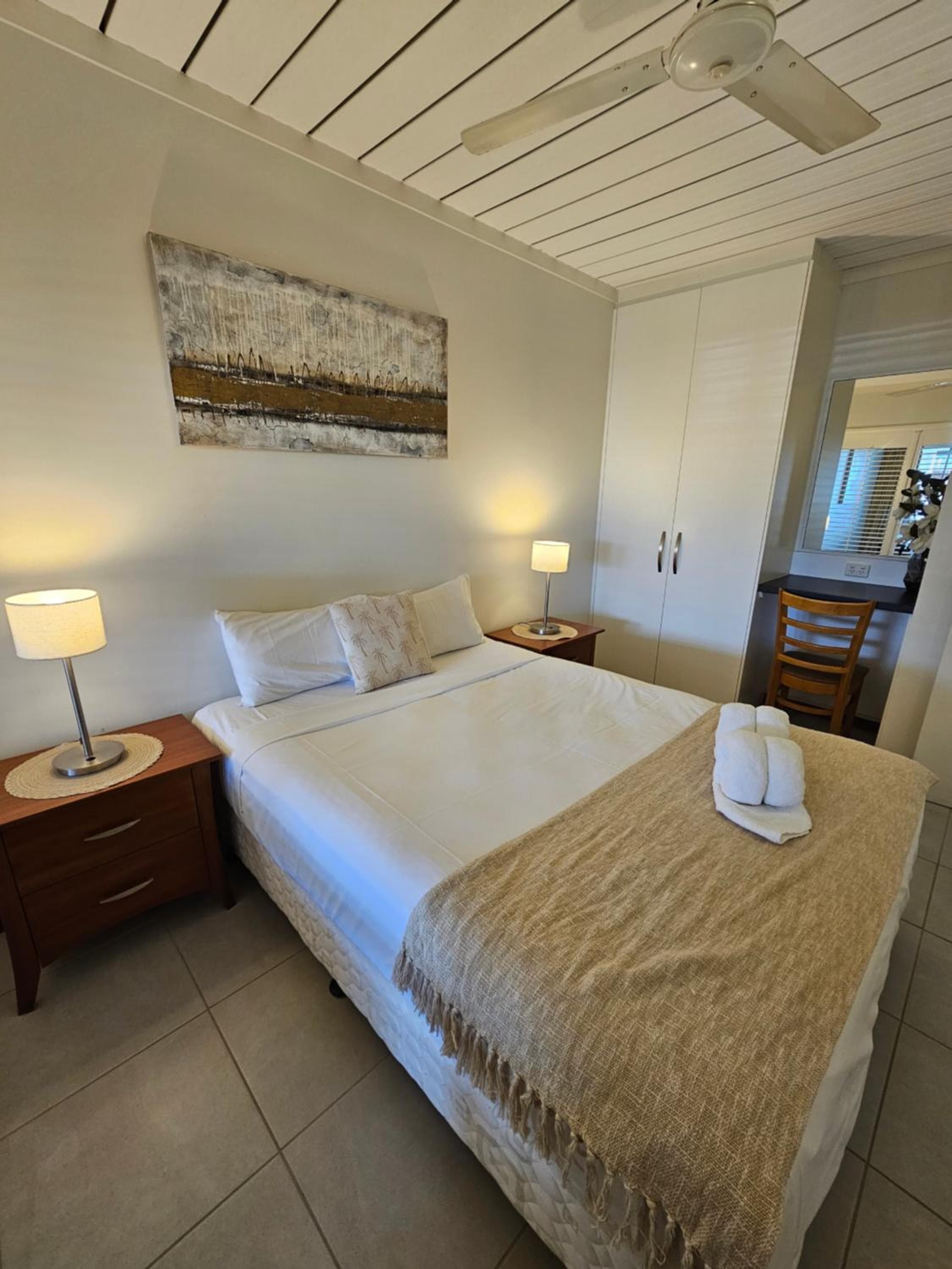 Airlie Seaview Apartments, Airlie Beach, photo 4