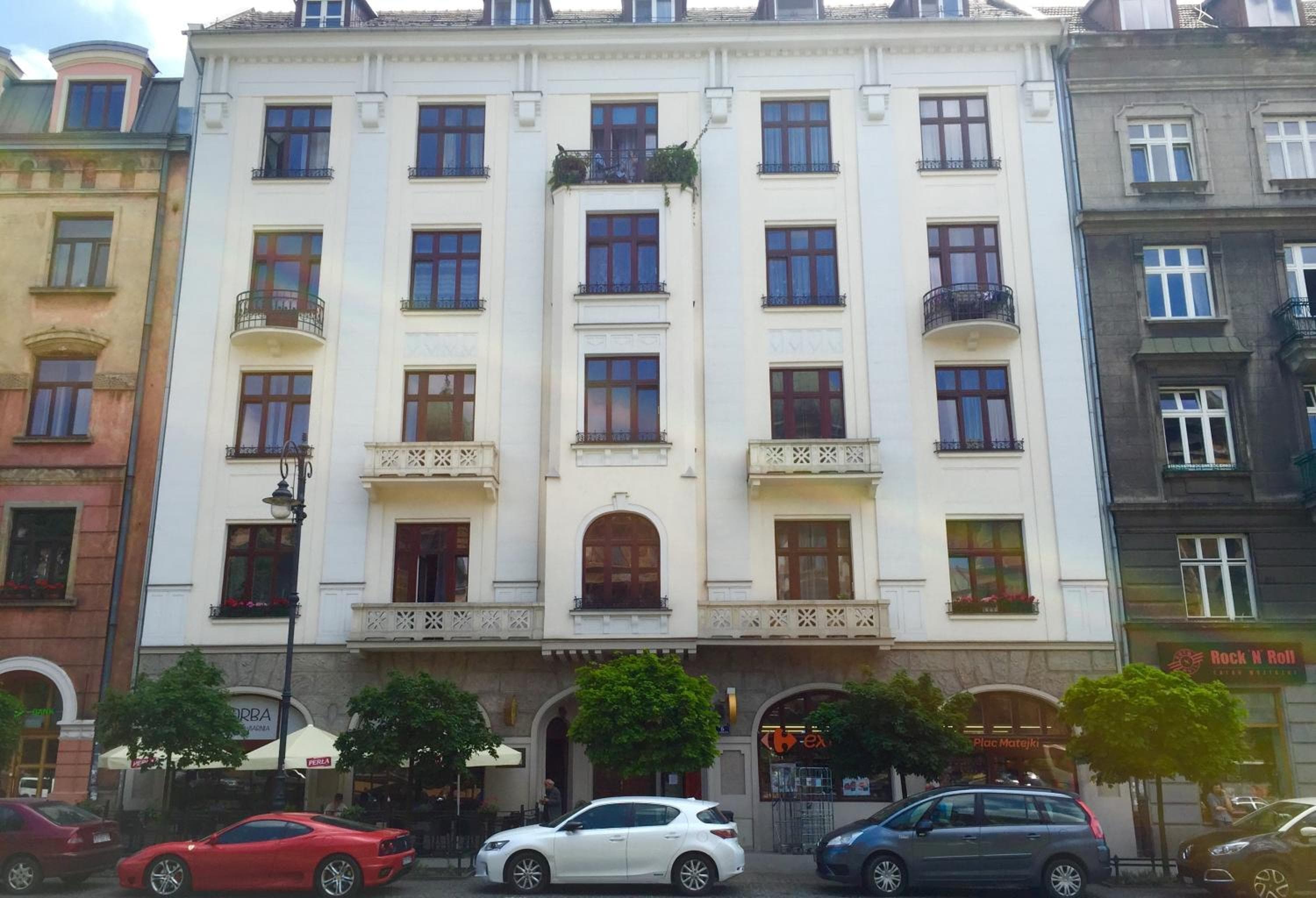 Building at Roller Aparthotel