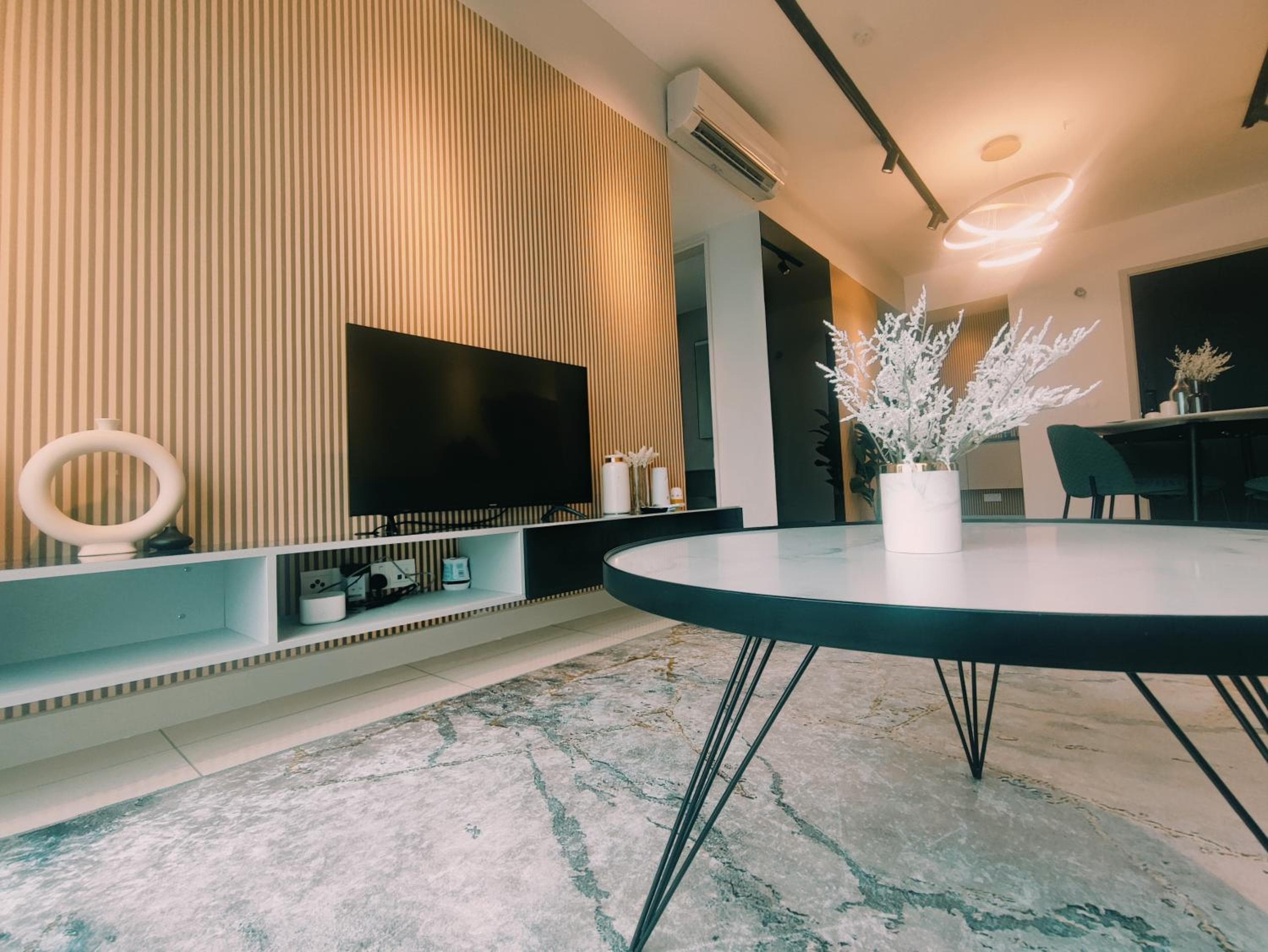 Stylish KL Suite, KLCC View, Next to LRT, Datum Jelatek By Atlantis Management, Kuala Lumpur, photo 3