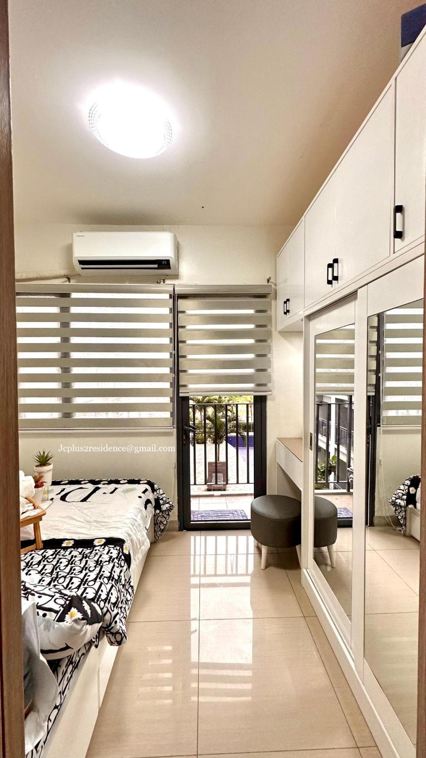 Mall of Asia Shore 2 Condo, photo 1