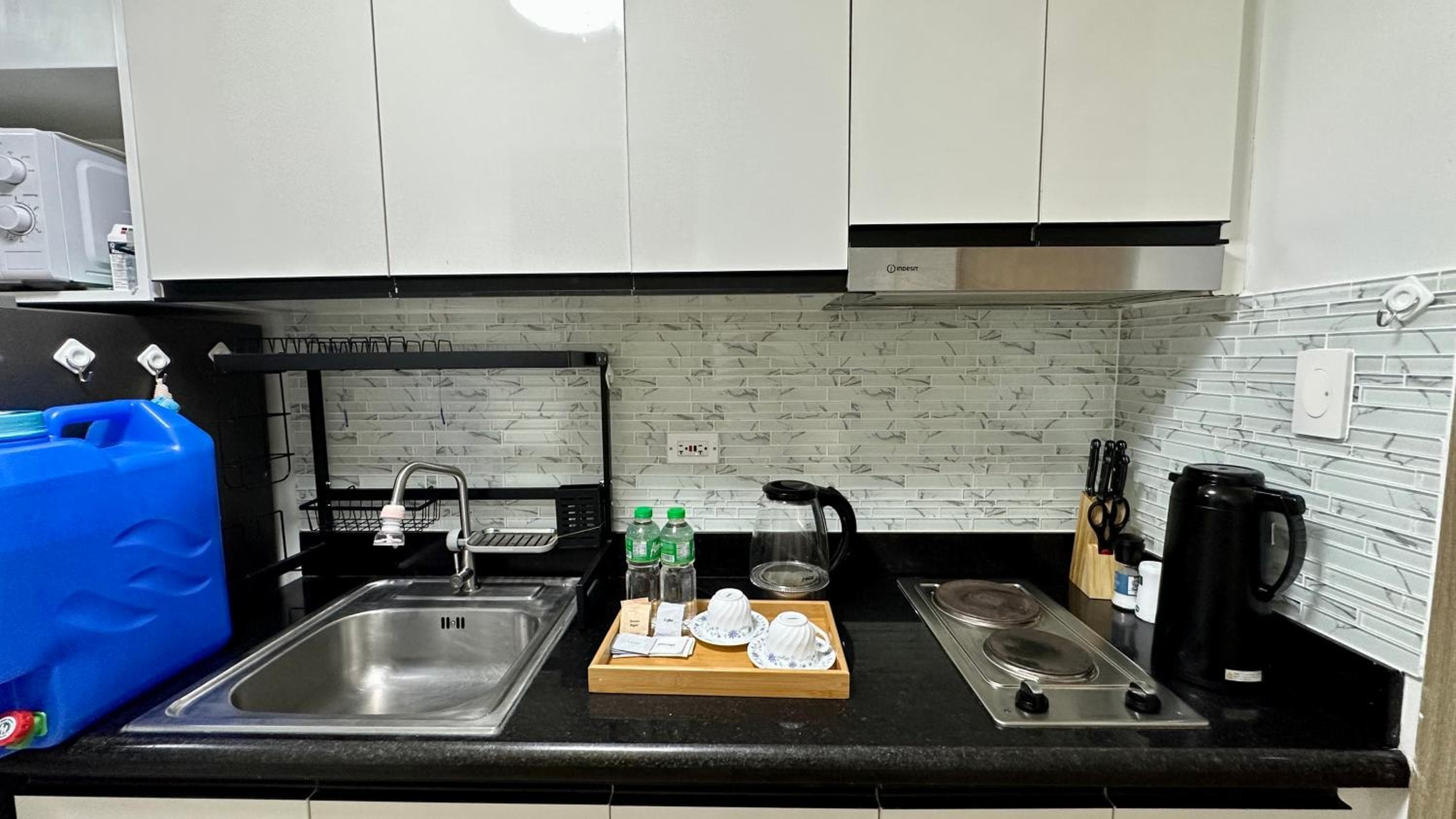 Mall of Asia Shore 2 Condo, Manila, photo 6
