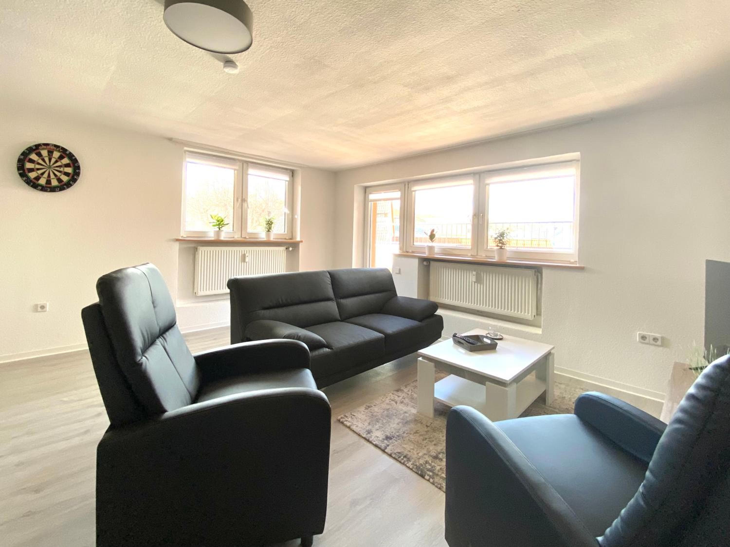 Gemütliche Unterkünfte für längeren Aufenthalt und Monteure inkl Balkon, Waschmaschine, WiFi, Küche und Parkplatz, Aschersleben, photo 4