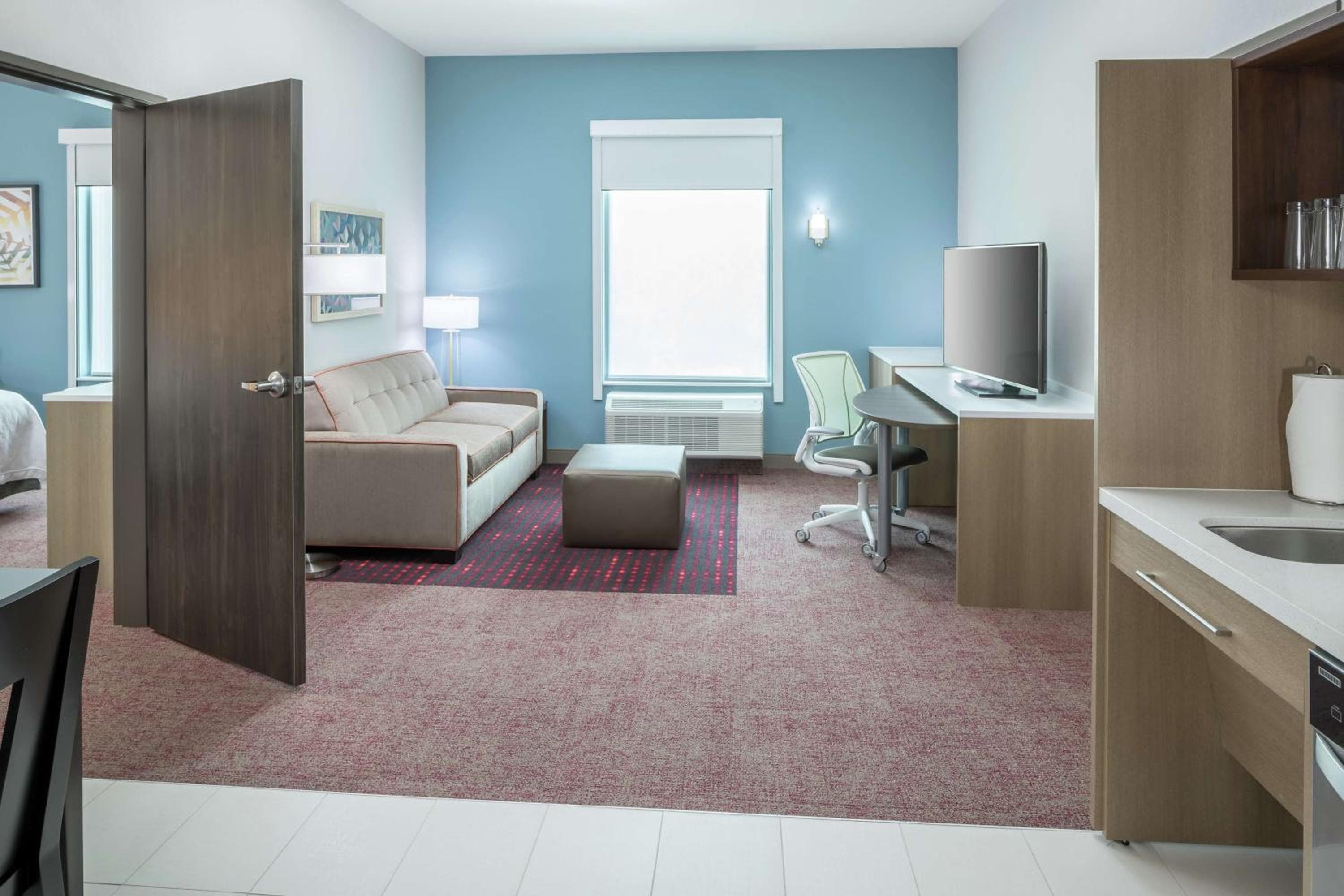 Home2 Suites By Hilton Orlando Airport, Orlando, photo 2