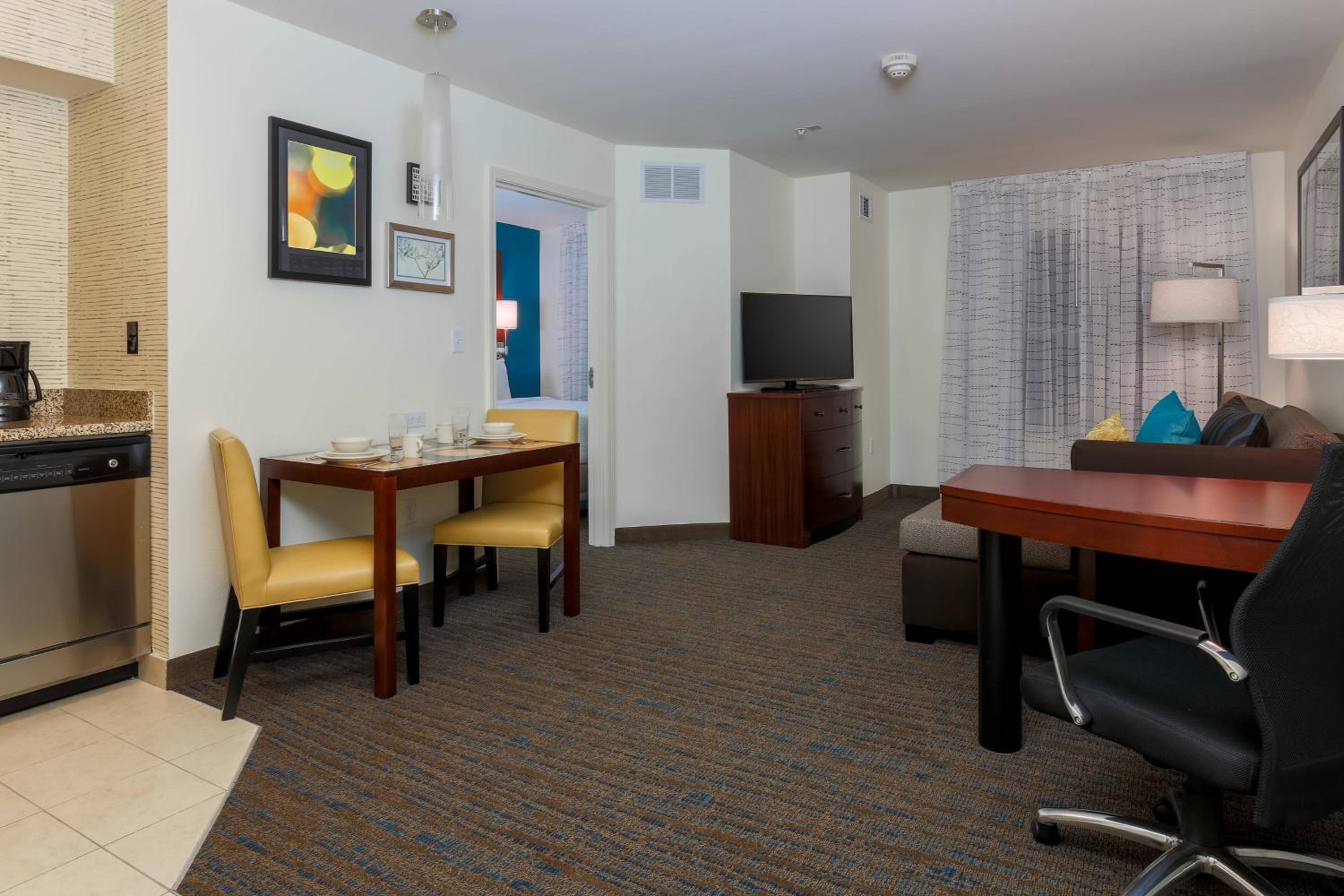 Residence Inn by Marriott Arlington South, Arlington, photo 4