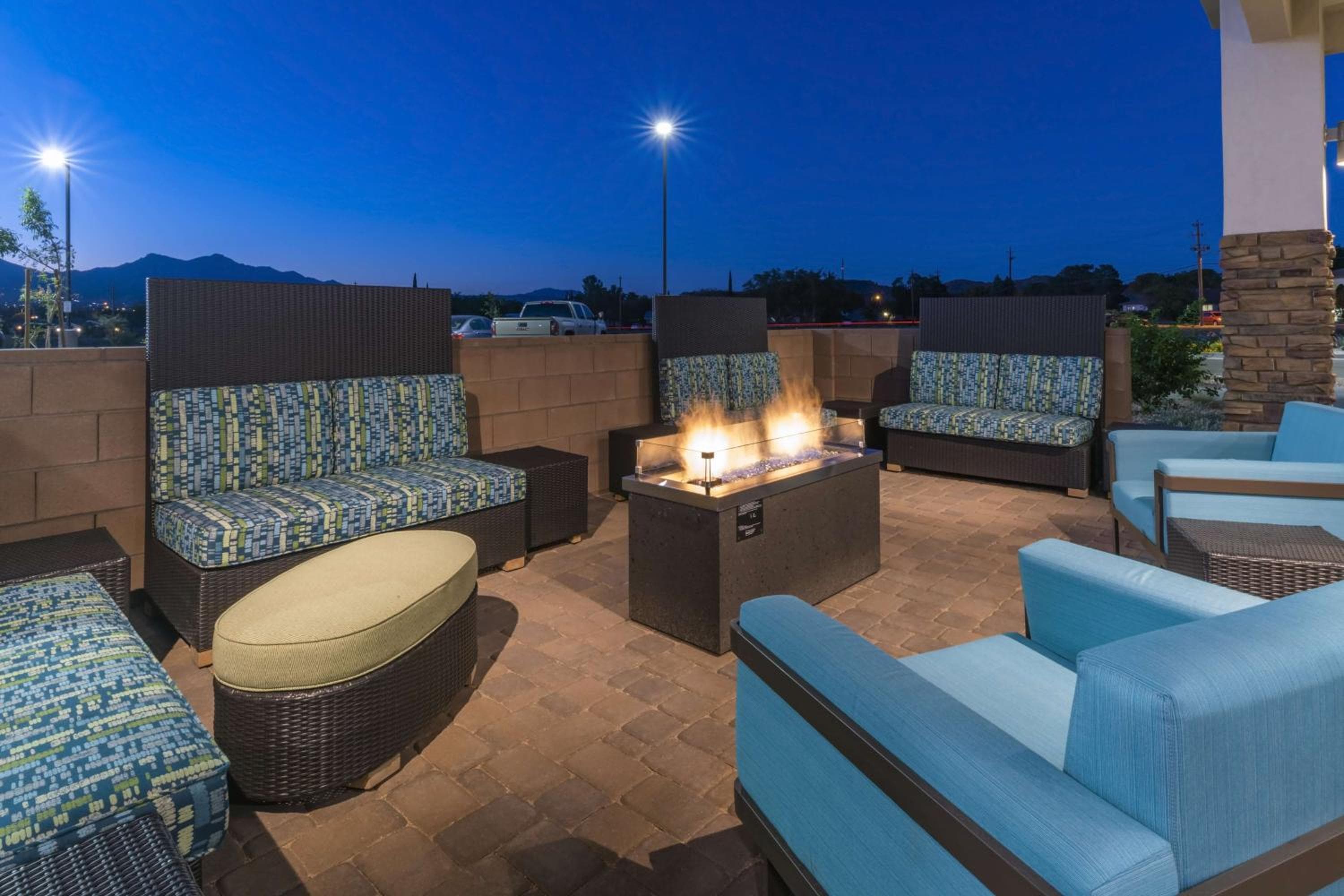 Home2 Suites by Hilton Kingman, Kingman, photo 2