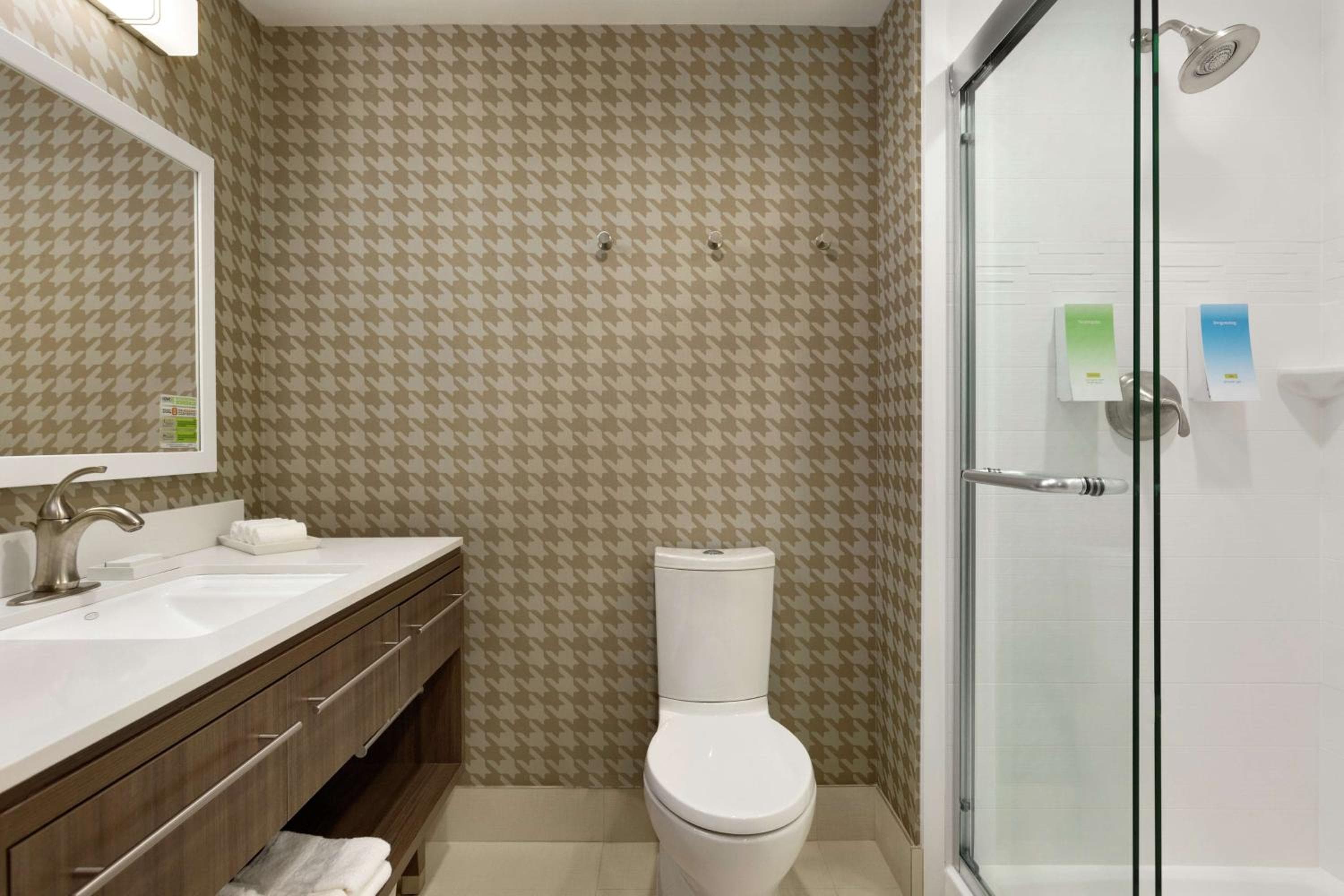 Home2 Suites By Hilton Fort Collins, Fort Collins, photo 2
