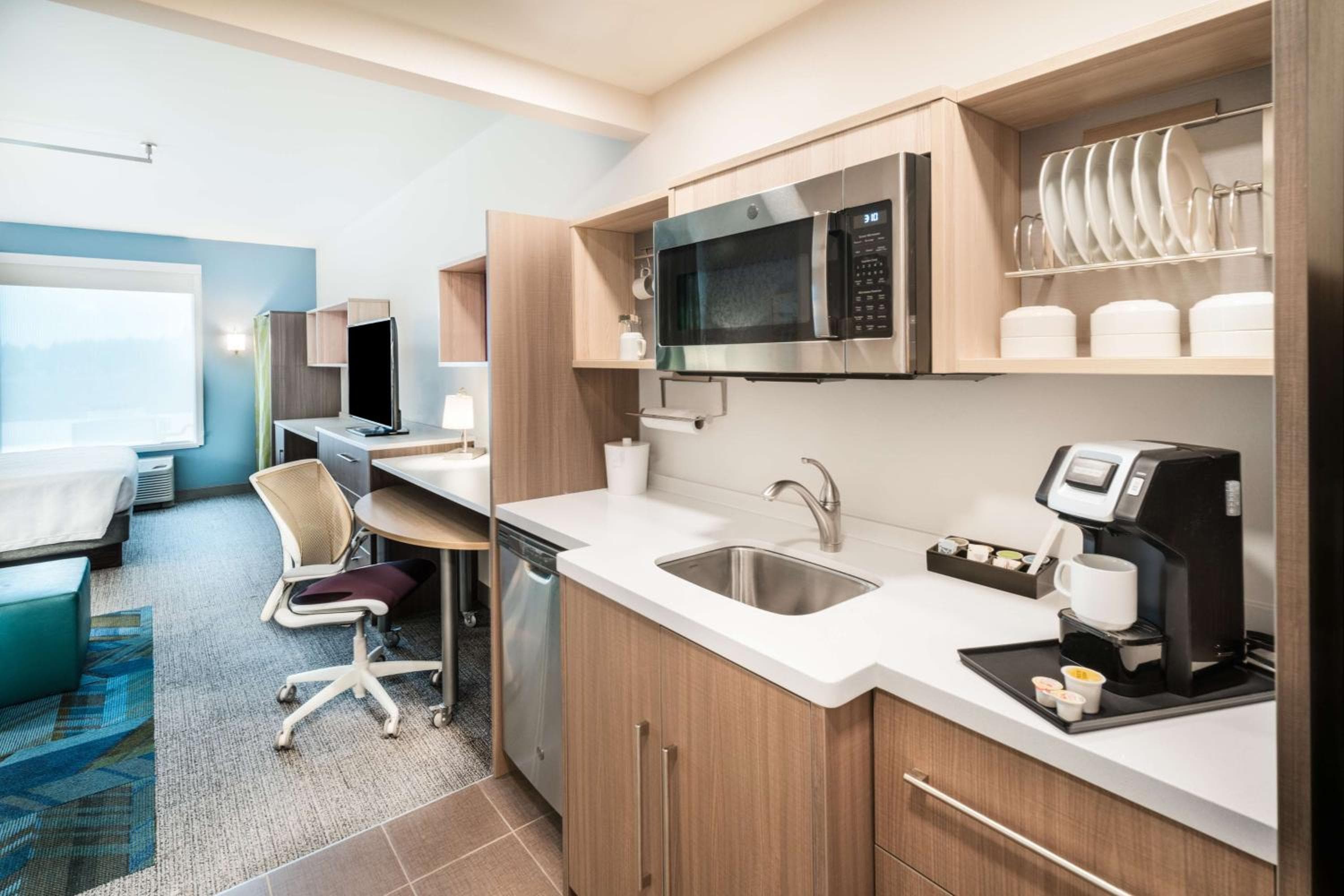 Home2 Suites By Hilton Brunswick, Brunswick, photo 6