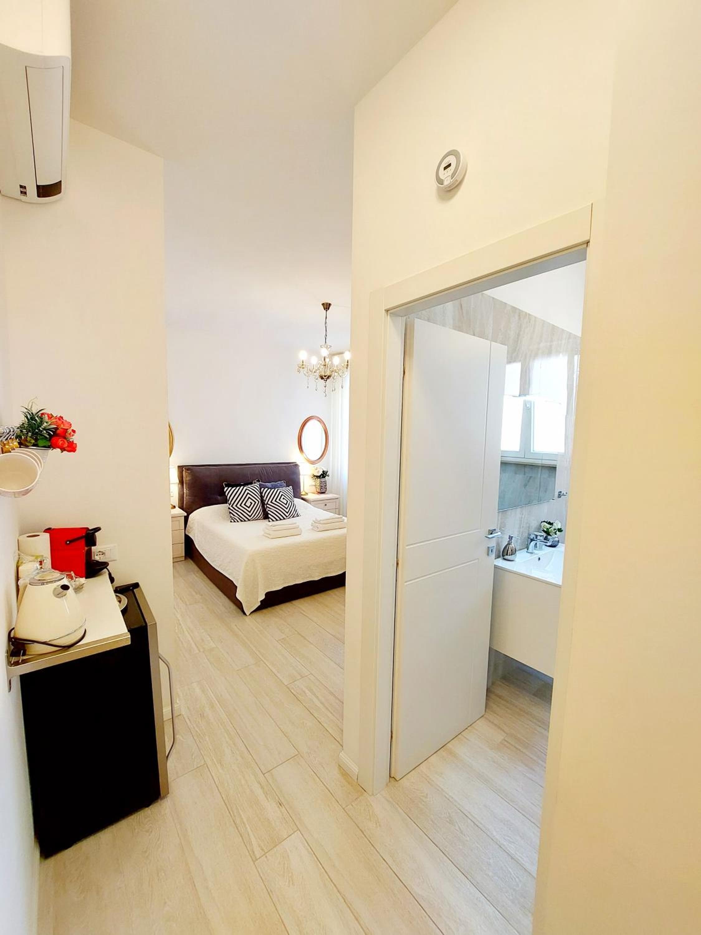 Piccolo Mondo Verona 'Deluxe Suite & Rooms', Verona, photo 5