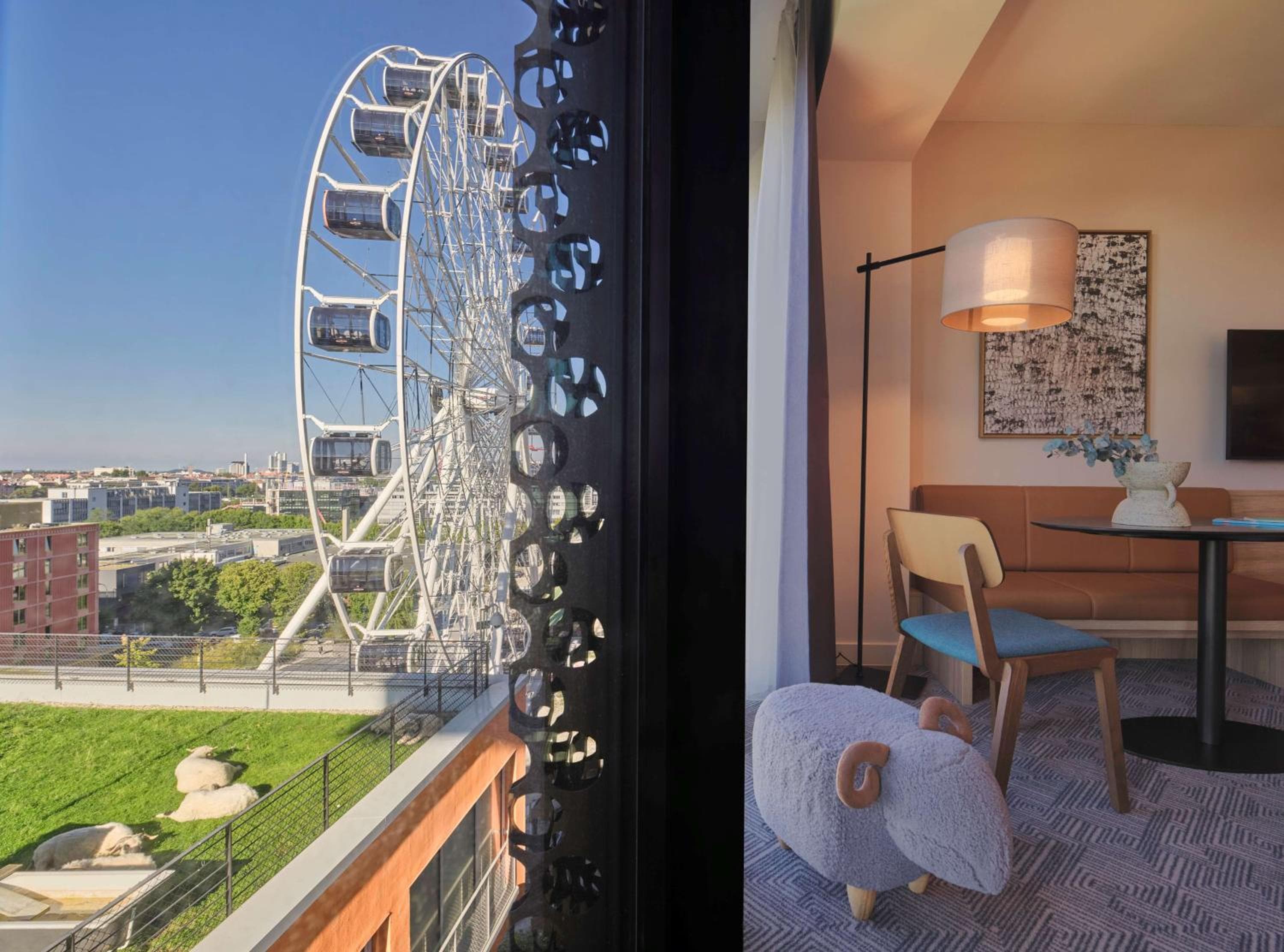 Adina Apartment Hotel Munich, Munich, photo 2