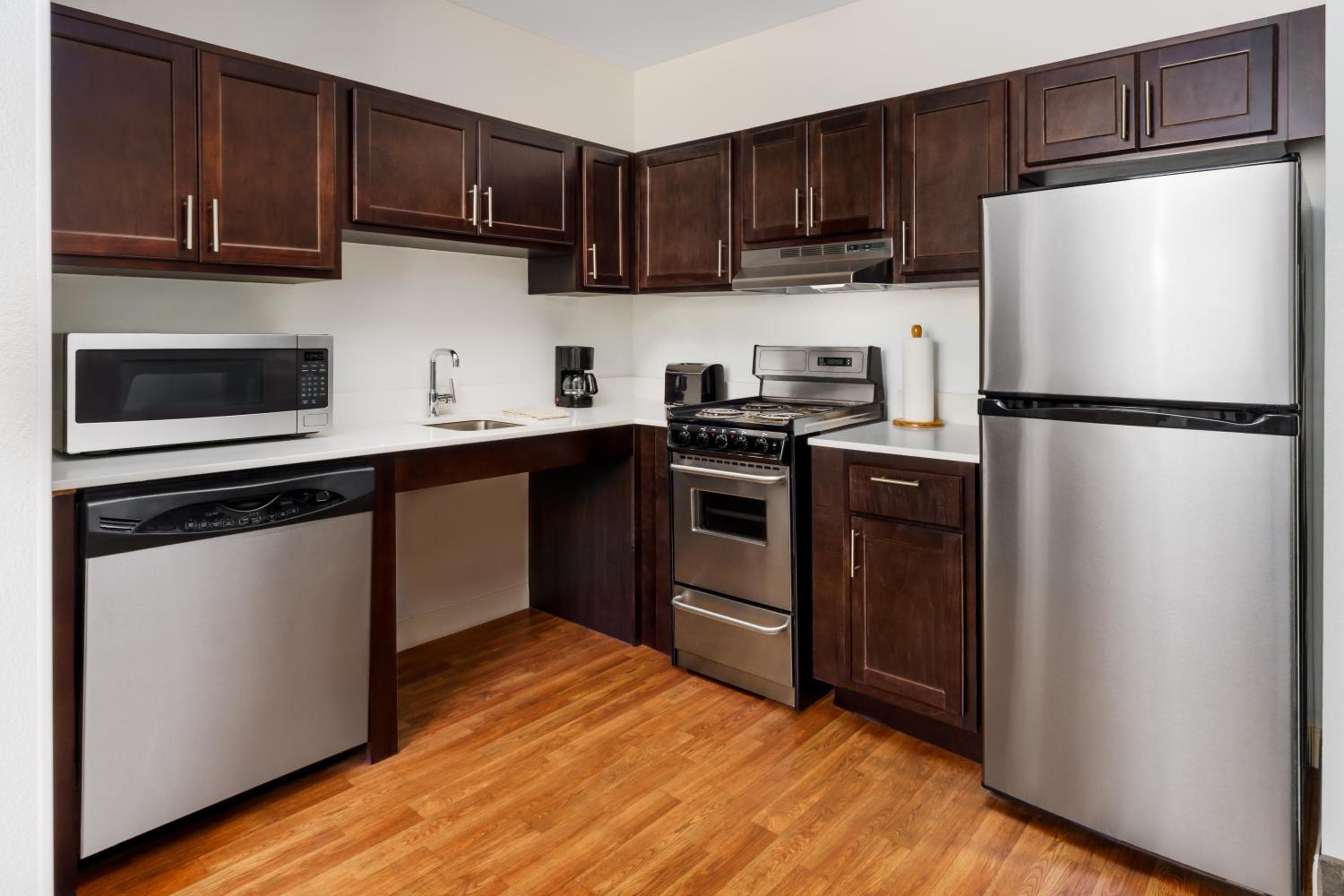 TownePlace Suites Manchester-Boston Regional Airport, Manchester, photo 4