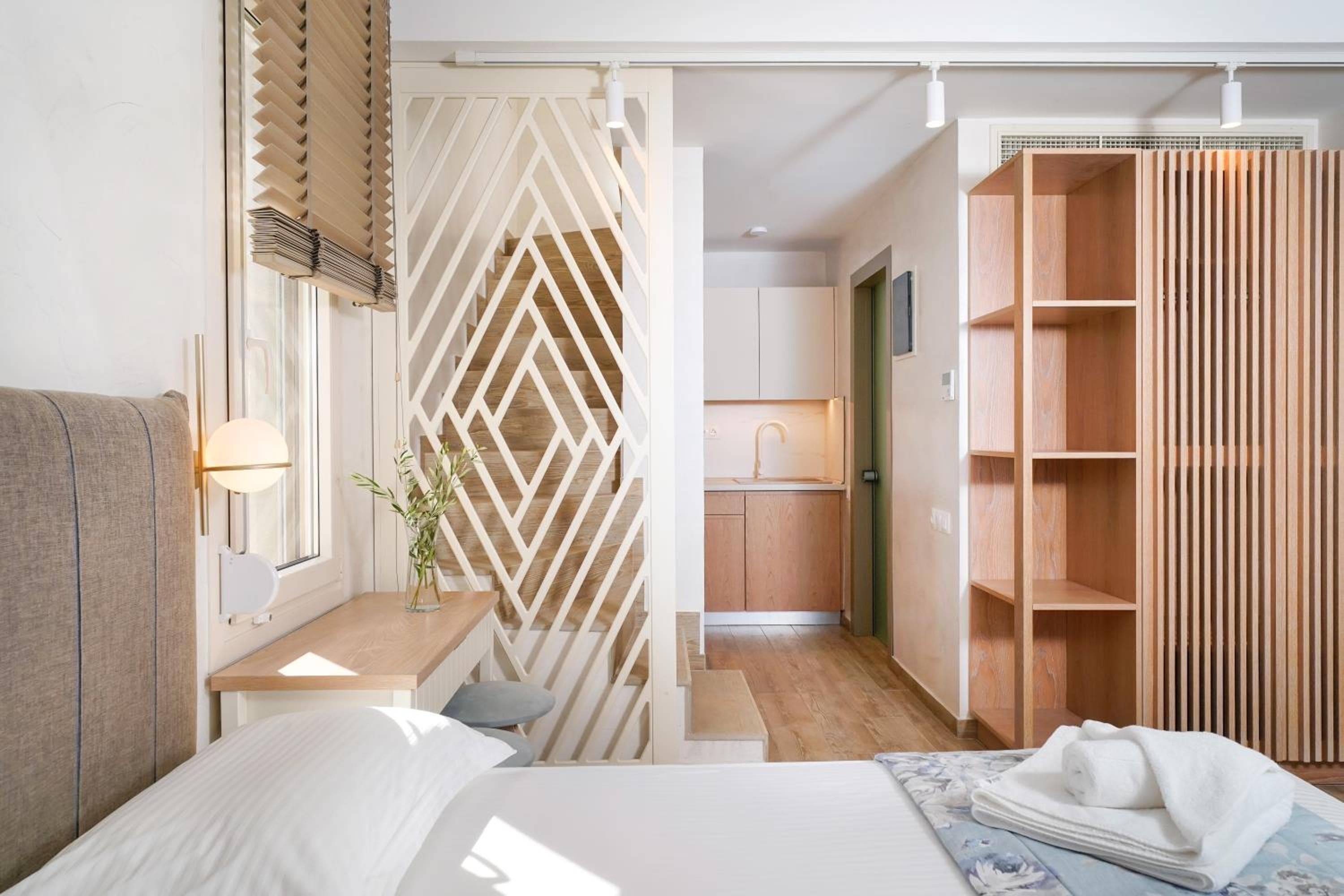 ILIORAMA LUXURY SUITES, Skala Potamias, photo 4