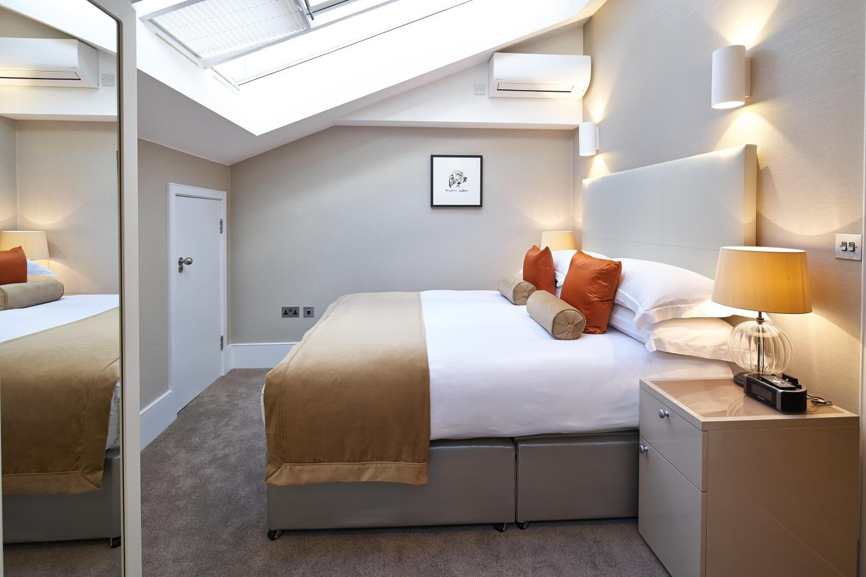 Cheval Knightsbridge, London, photo 5