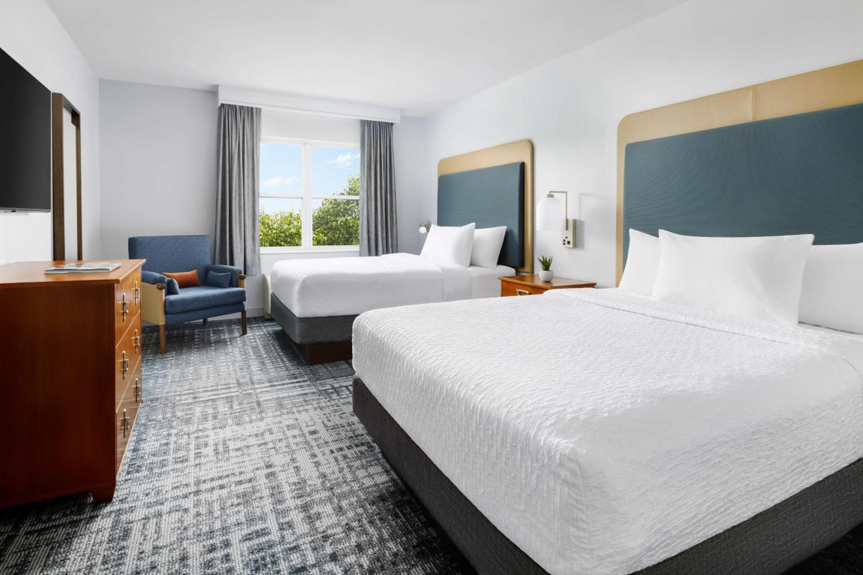Homewood Suites by Hilton Portsmouth, Portsmouth, photo 2