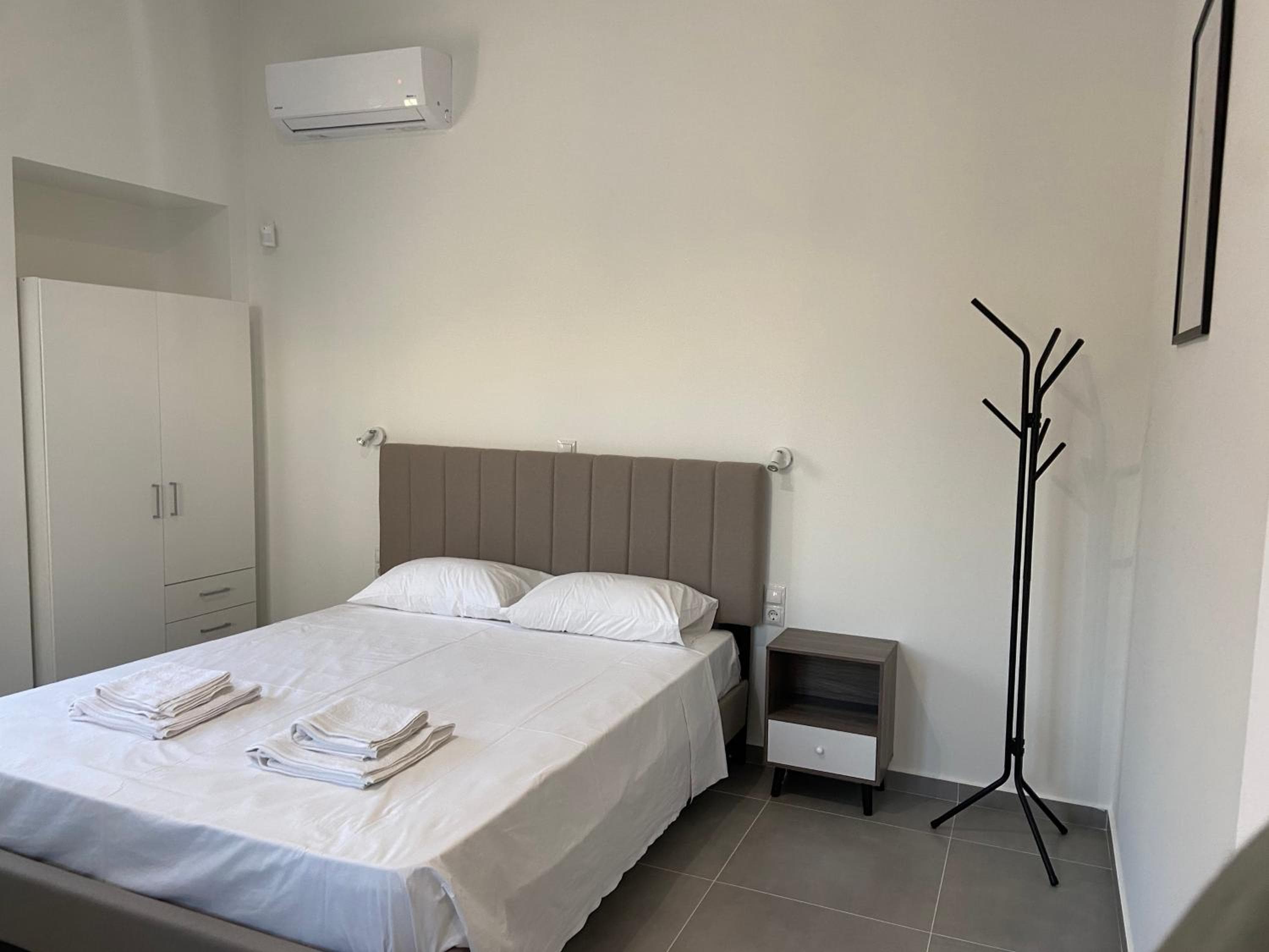 Leo's Apartments, Koropíon, photo 3