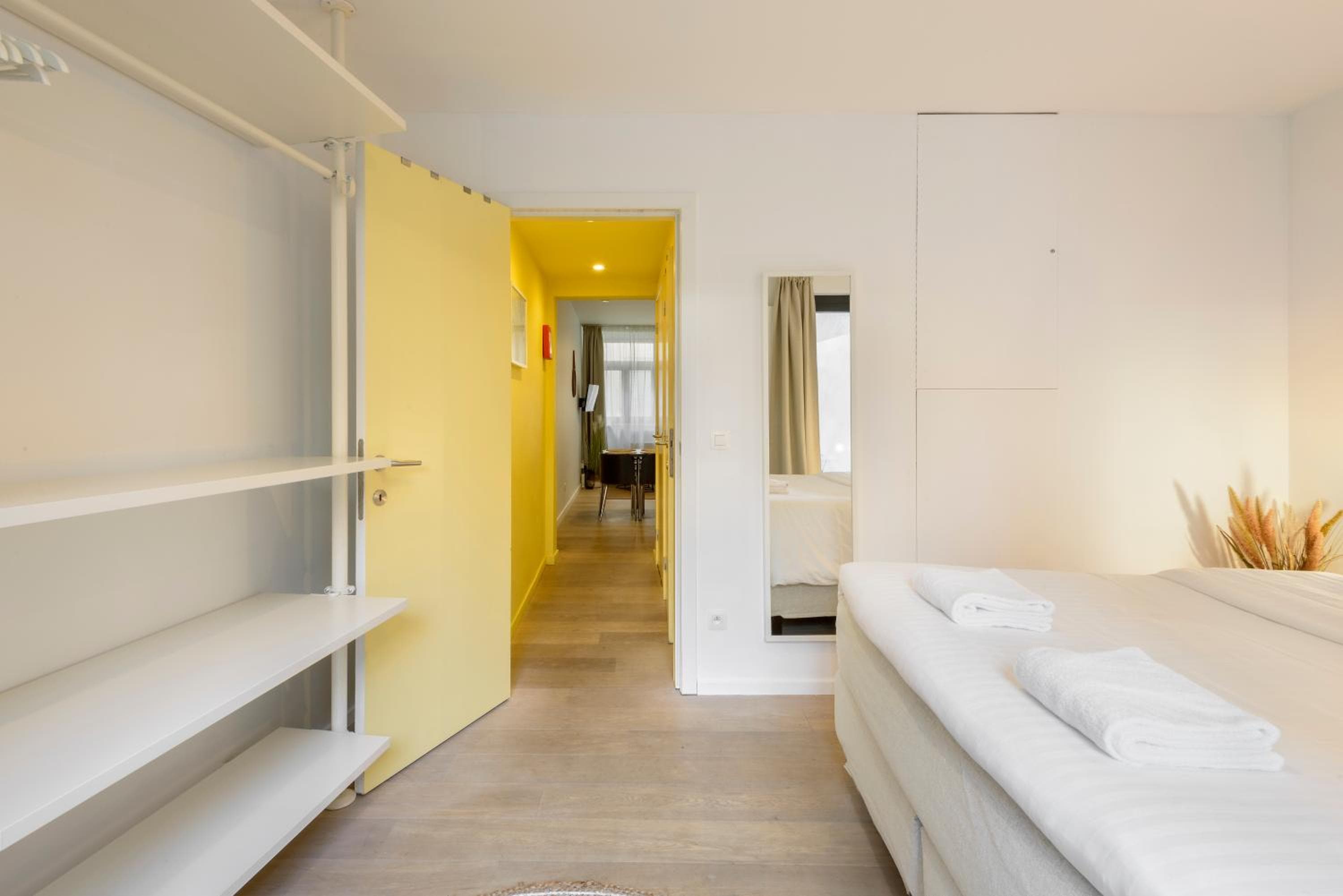 R73 Apartments by Domani Hotels, Antwerp, photo 4