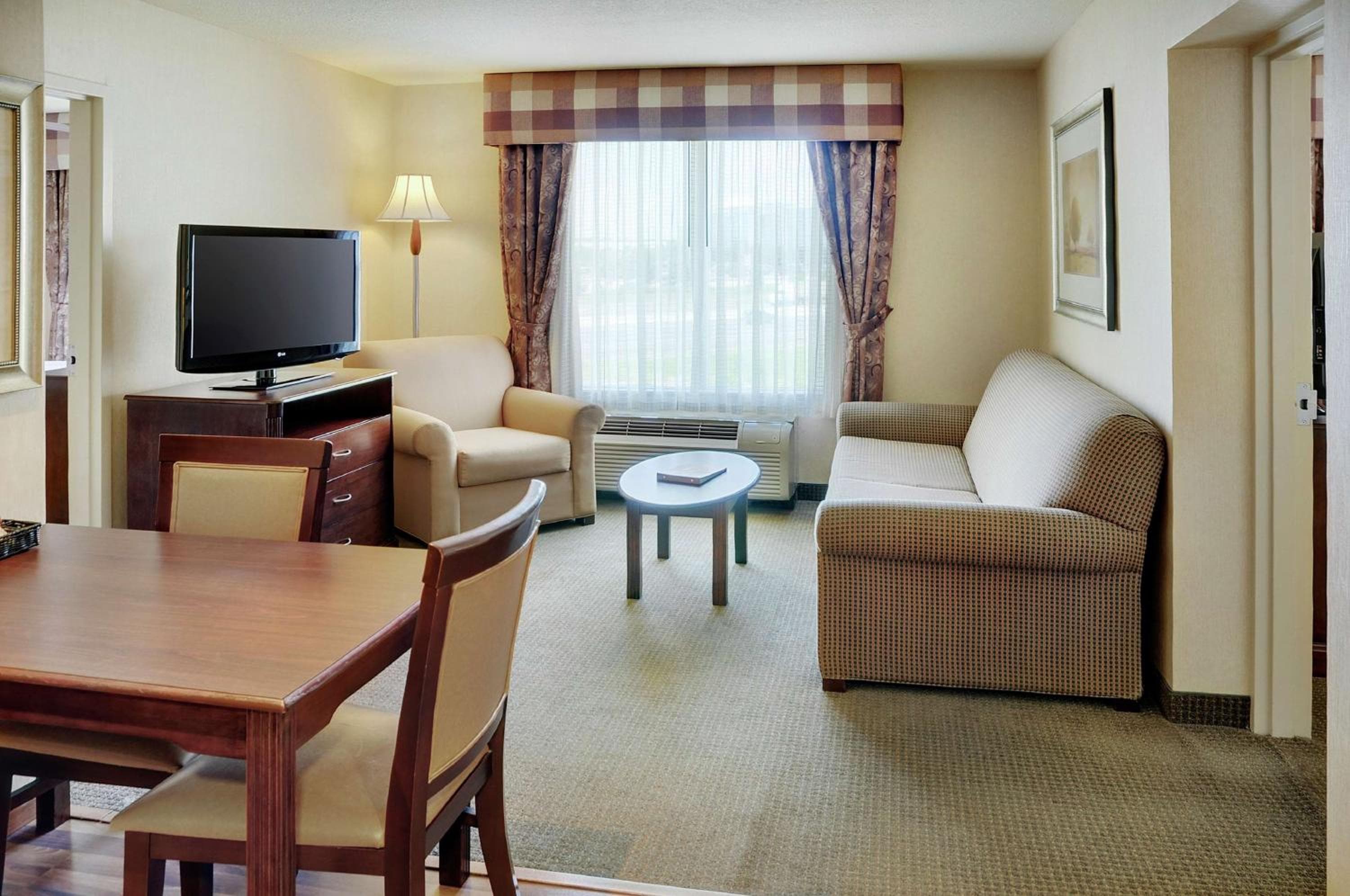 Homewood Suites by Hilton Burlington, Burlington, photo 3