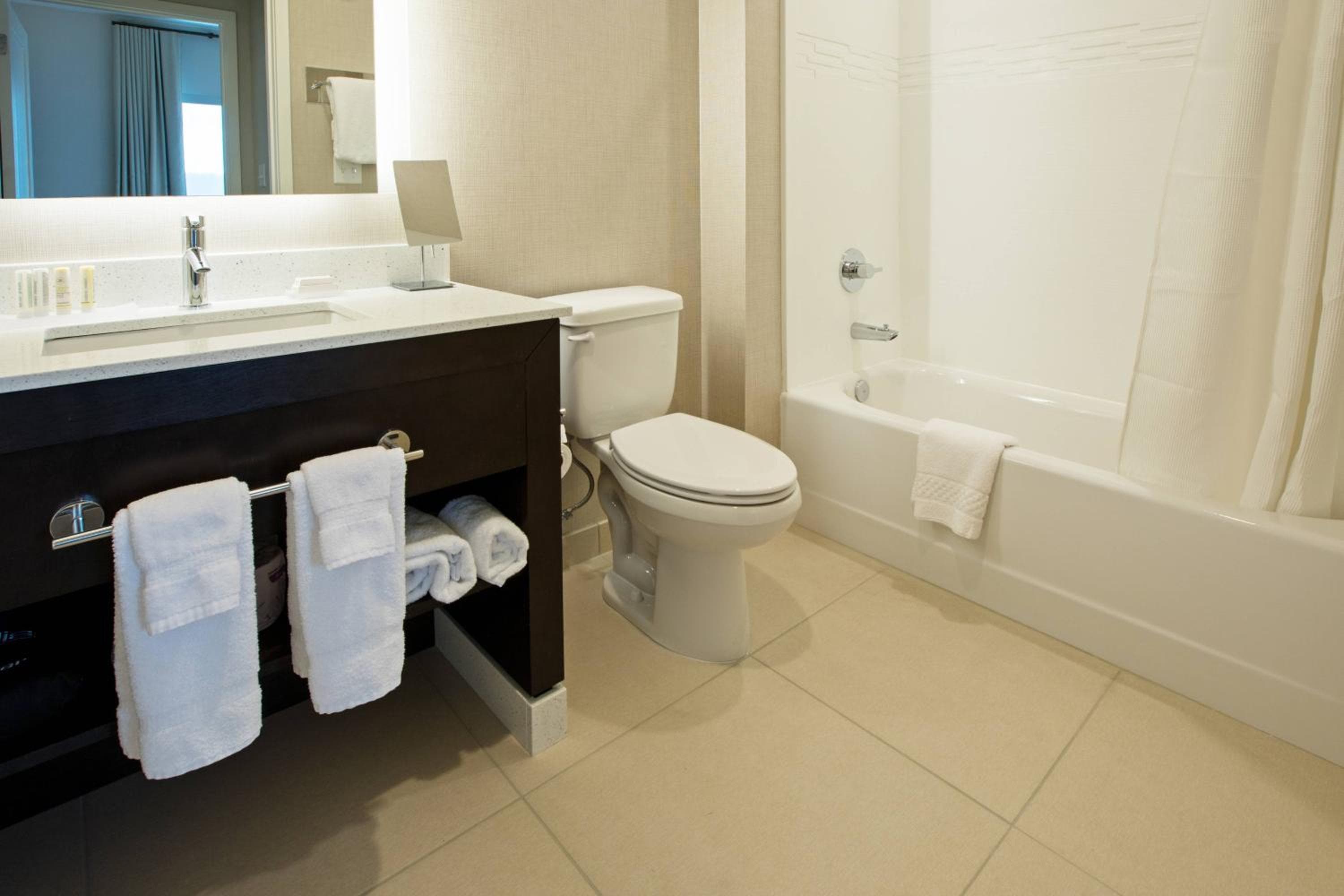 Residence Inn by Marriott Louisville East/Oxmoor, Louisville, photo 5