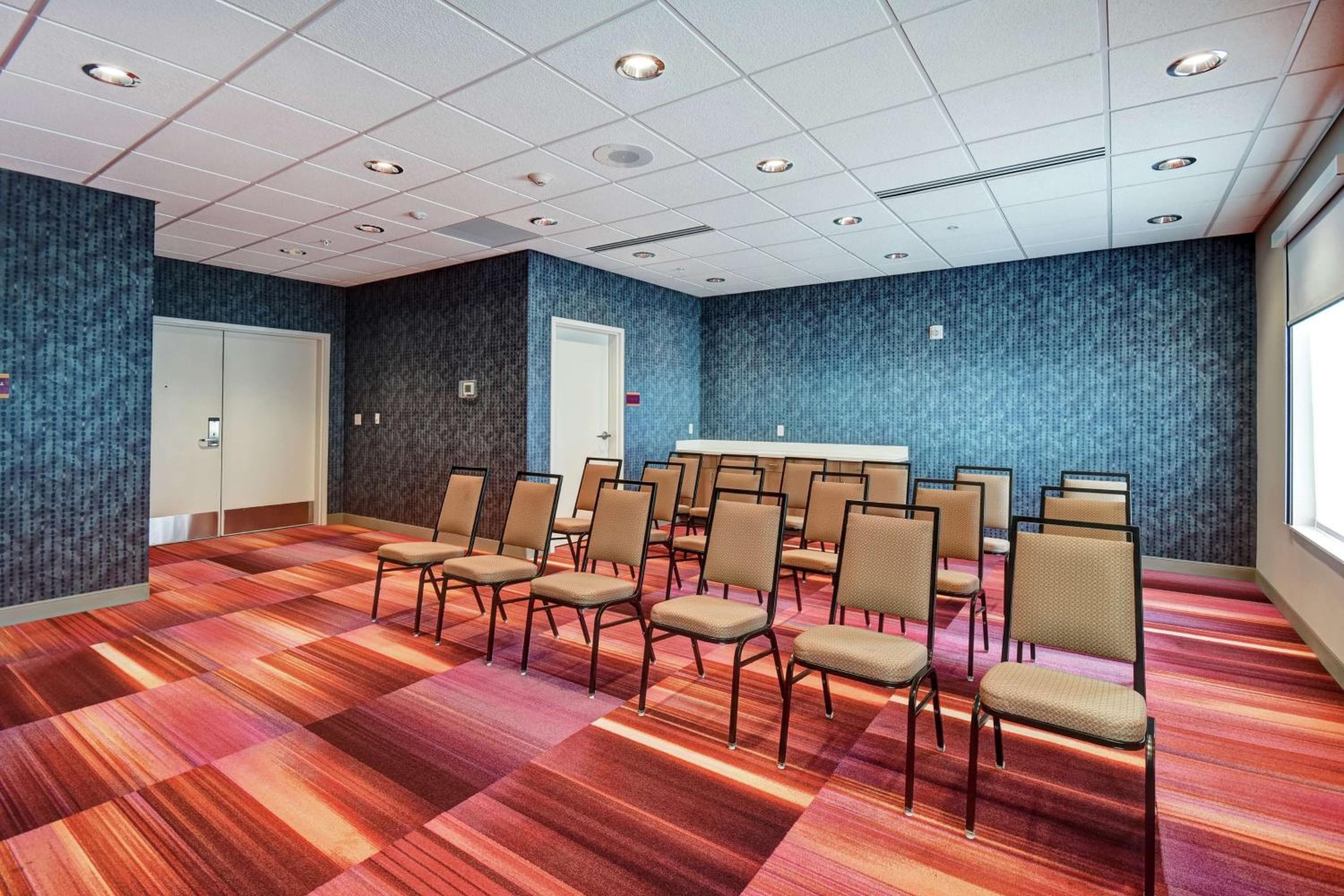Home2 Suites by Hilton Springfield North, Springfield, photo 6