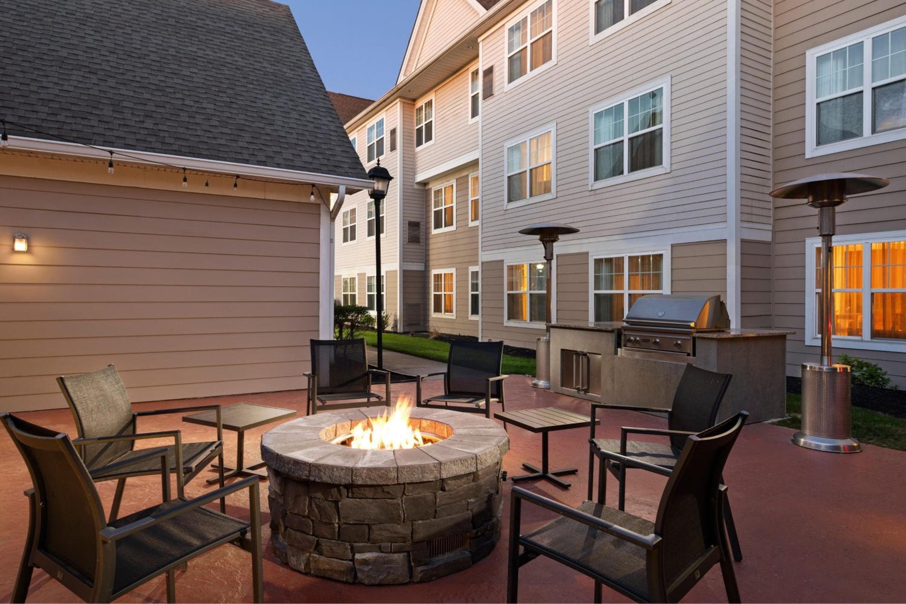 Residence Inn Mt. Laurel at Bishop's Gate, Mount Laurel, photo 5