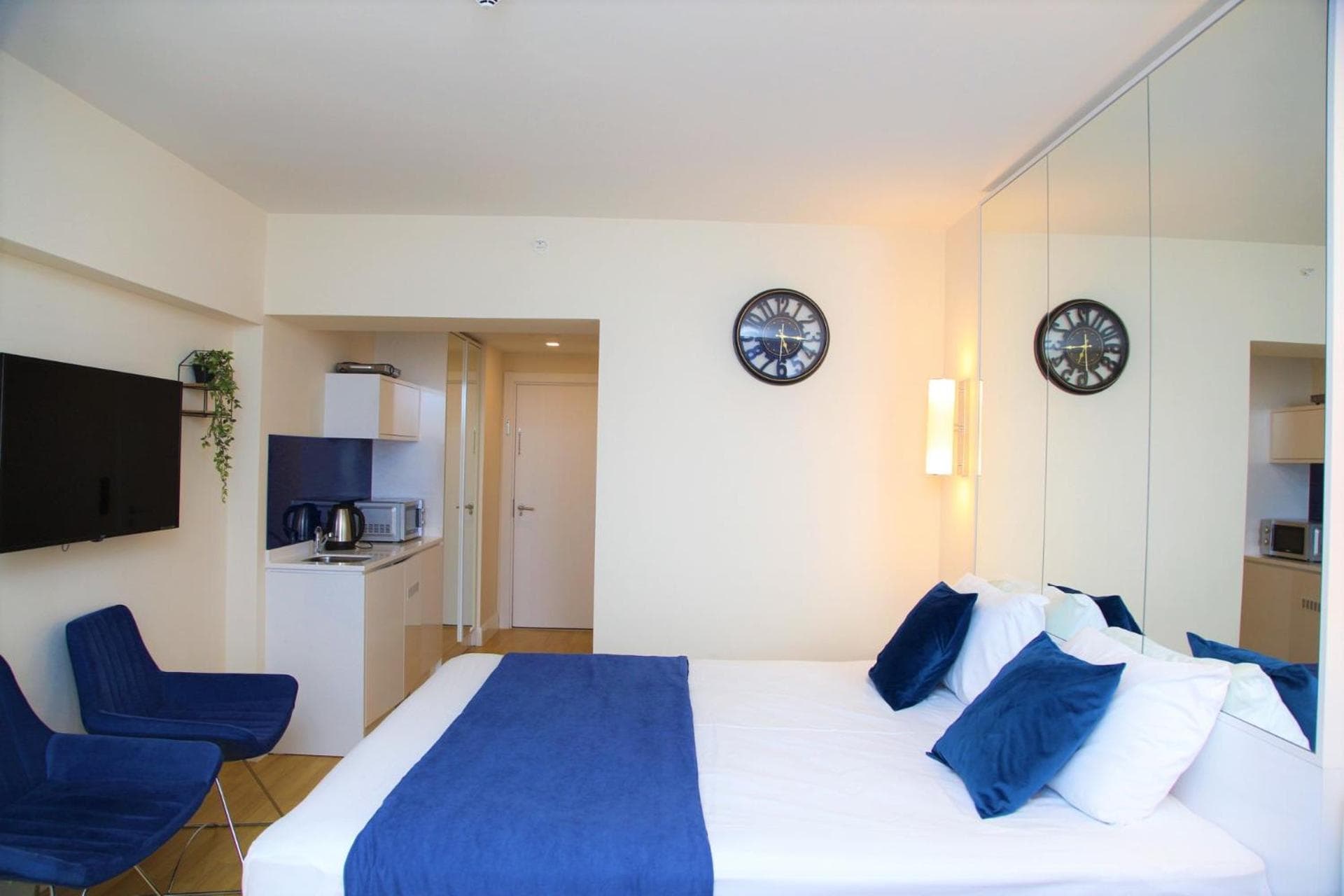 Wonderful Sea View Aparthotel In Batumi City Center, Batumi, photo 6