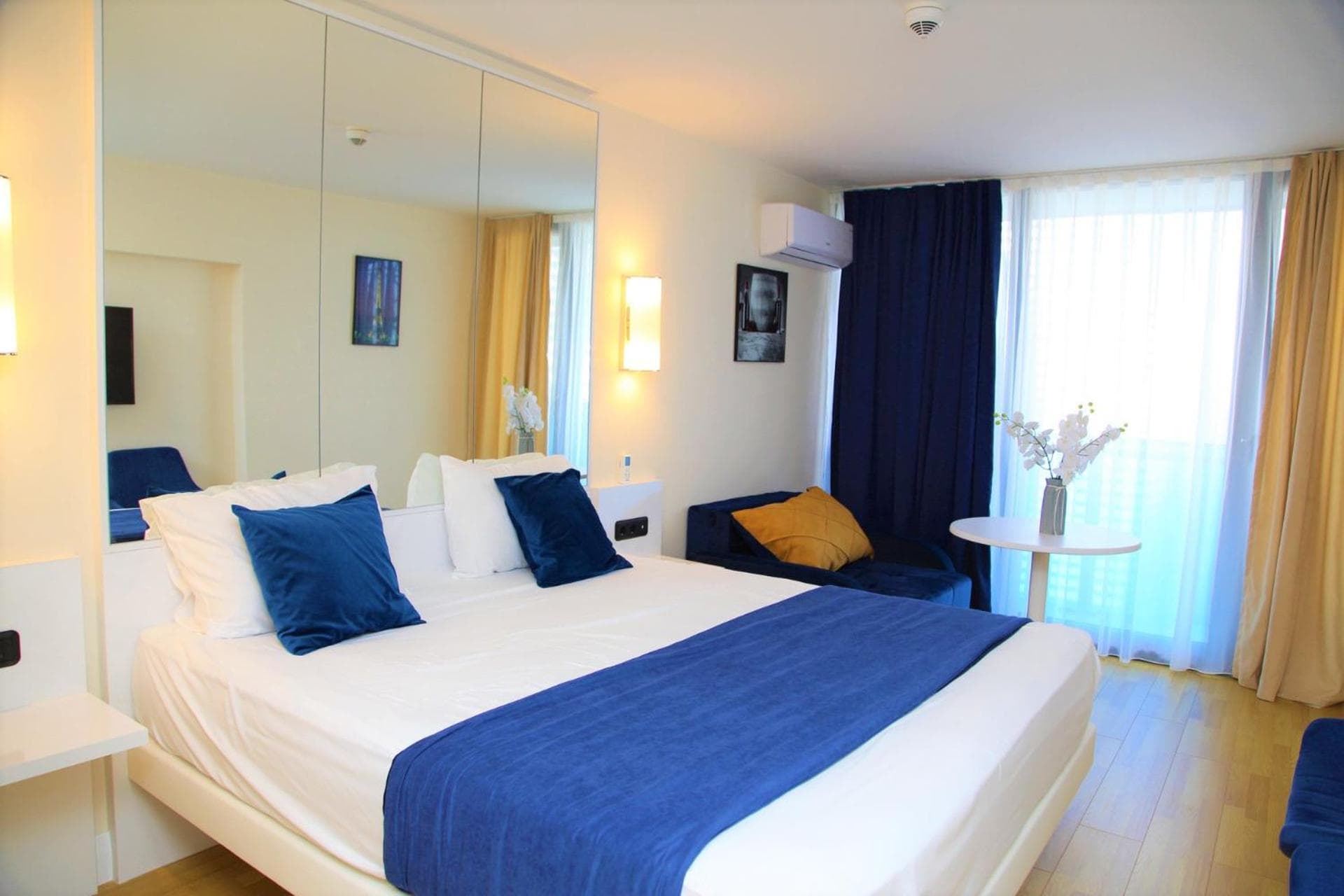 Wonderful Sea View Aparthotel In Batumi City Center, Batumi