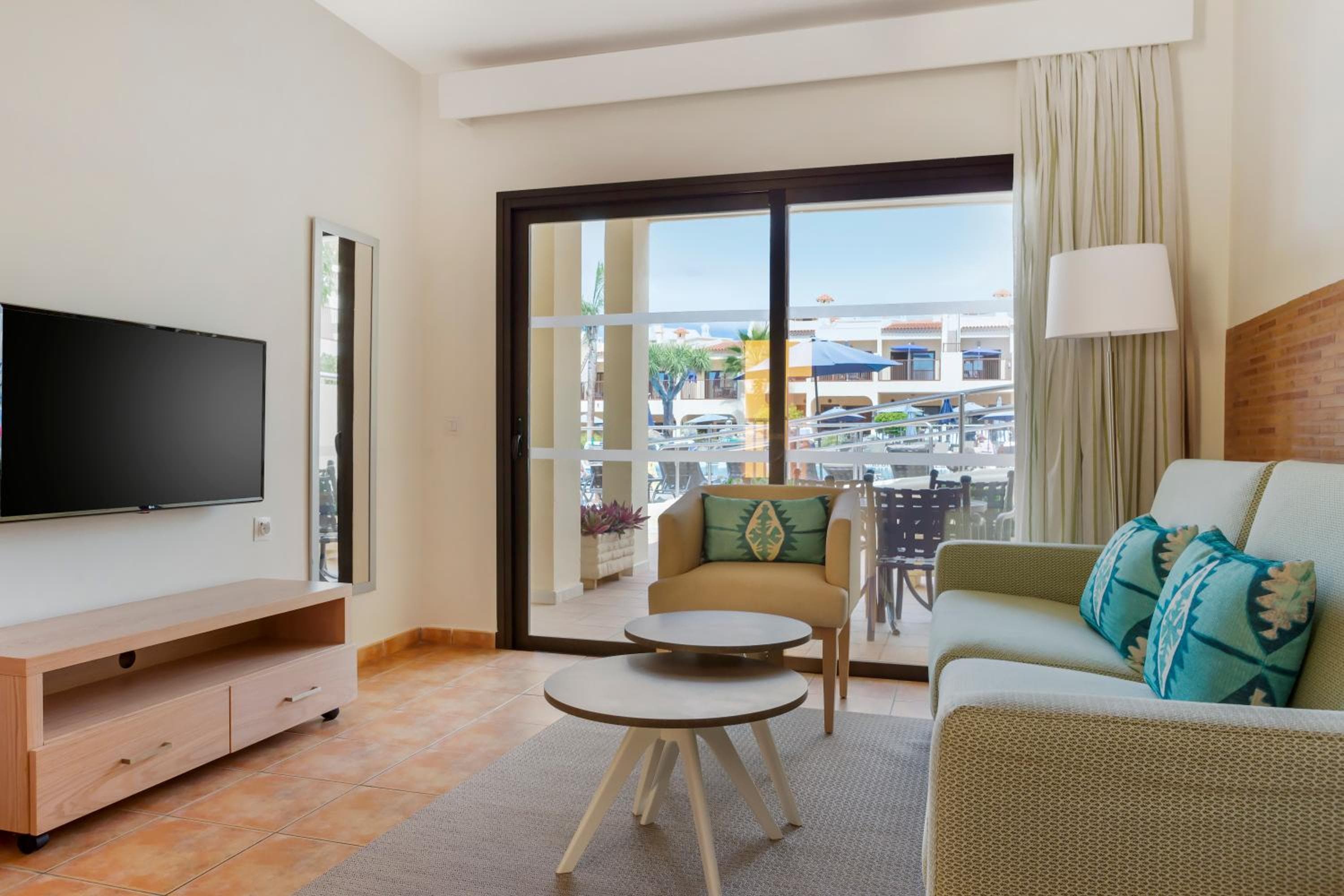 Hilton Vacation Club Royal Sunset Beach Club Tenerife, Adeje, photo 5