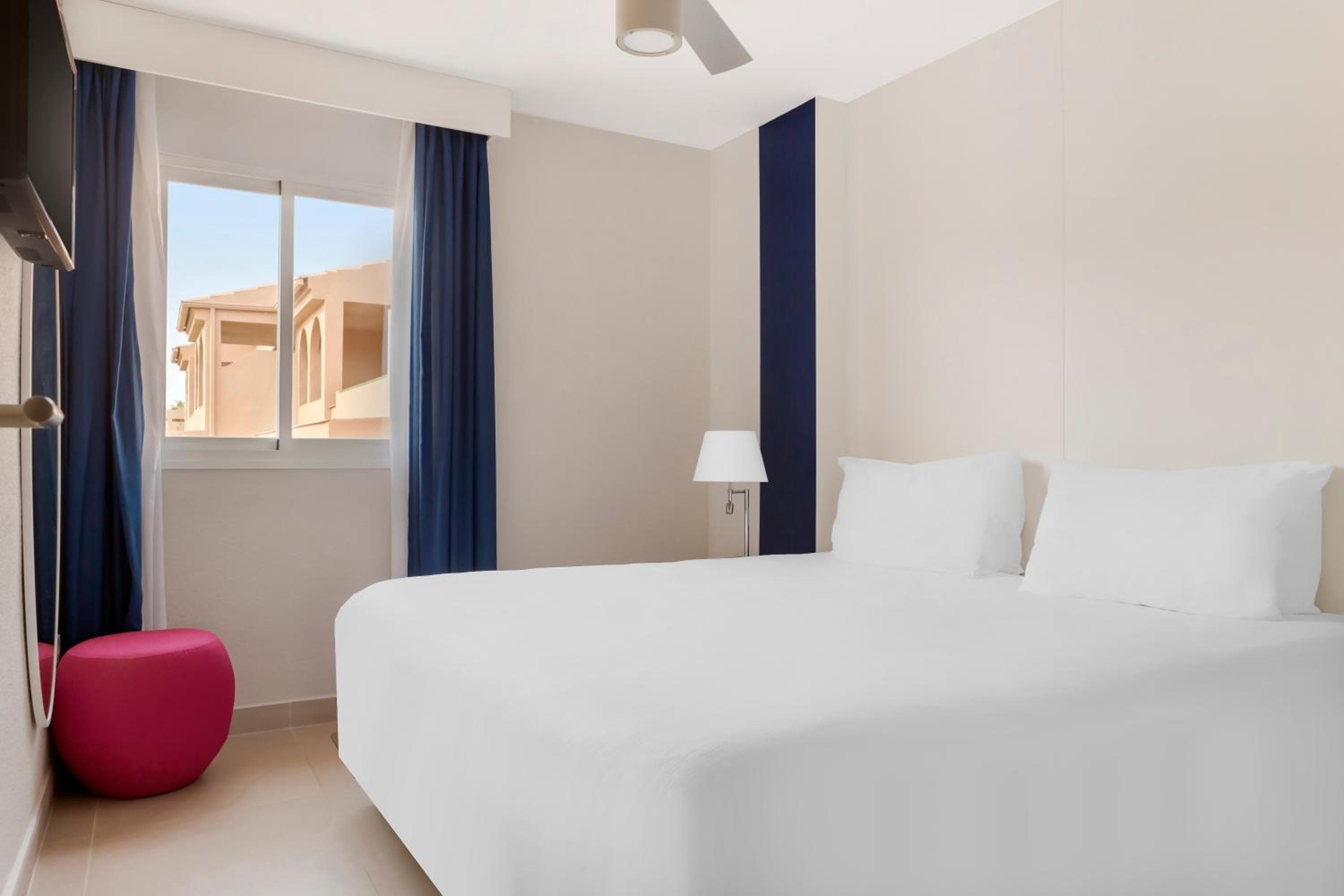 Los Amigos Beach Club, La Cala de Mijas, photo 4